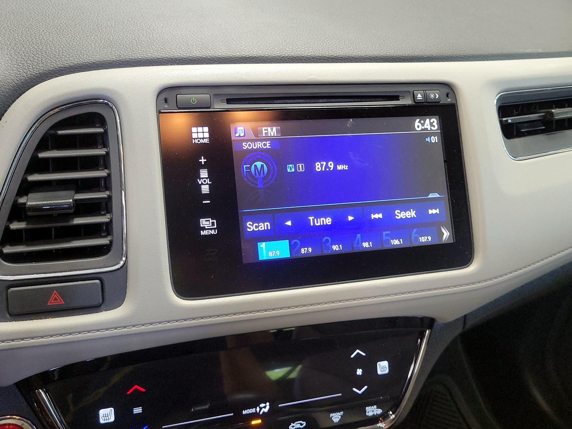 Thumbnail: 2016 Honda HR-V - 15