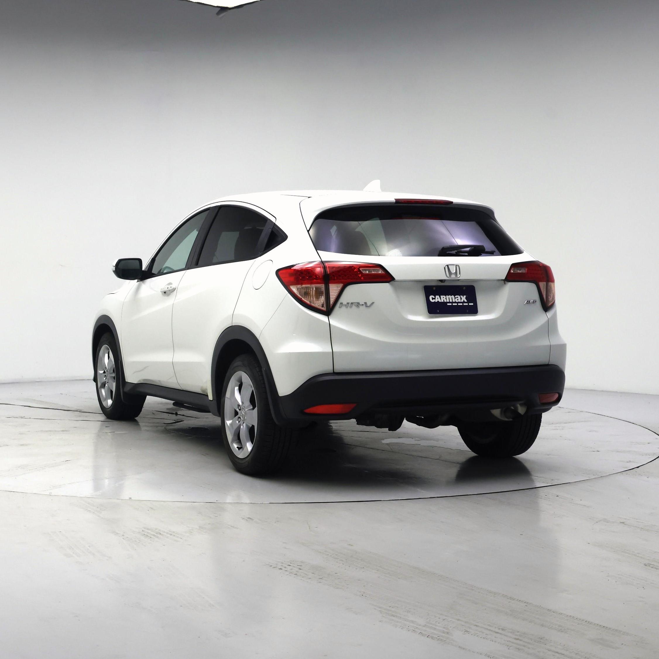 Thumbnail: 2016 Honda HR-V - 2
