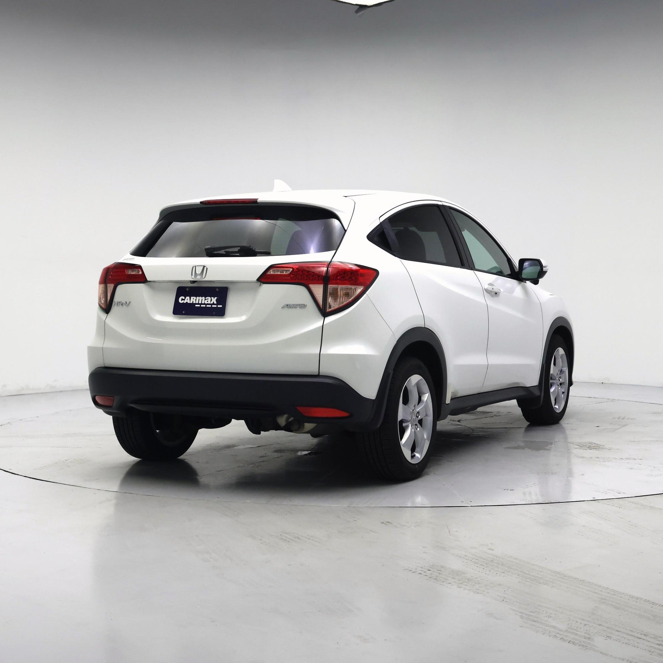 Thumbnail: 2016 Honda HR-V - 8