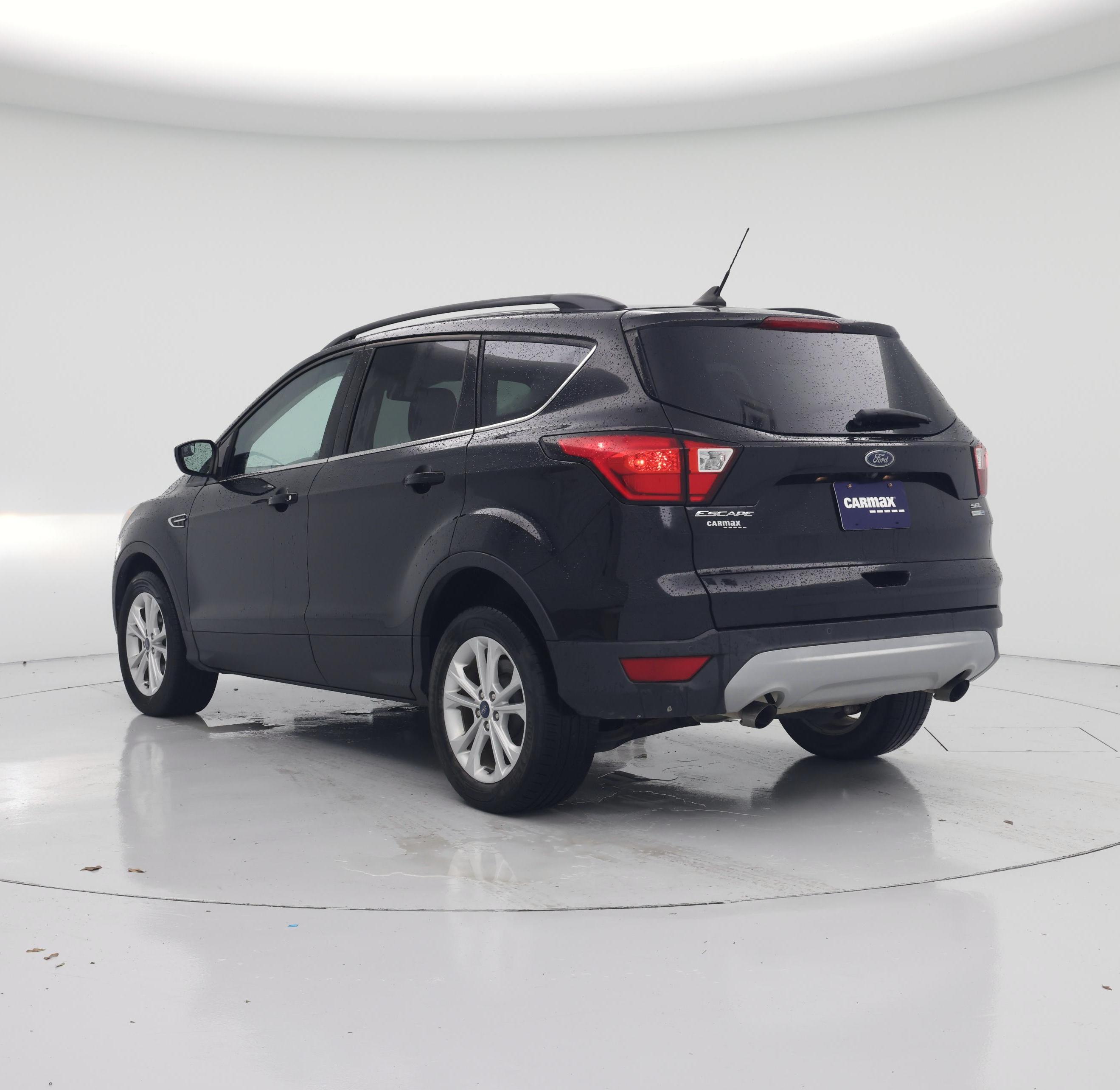 Thumbnail: 2019 Ford Escape - 2