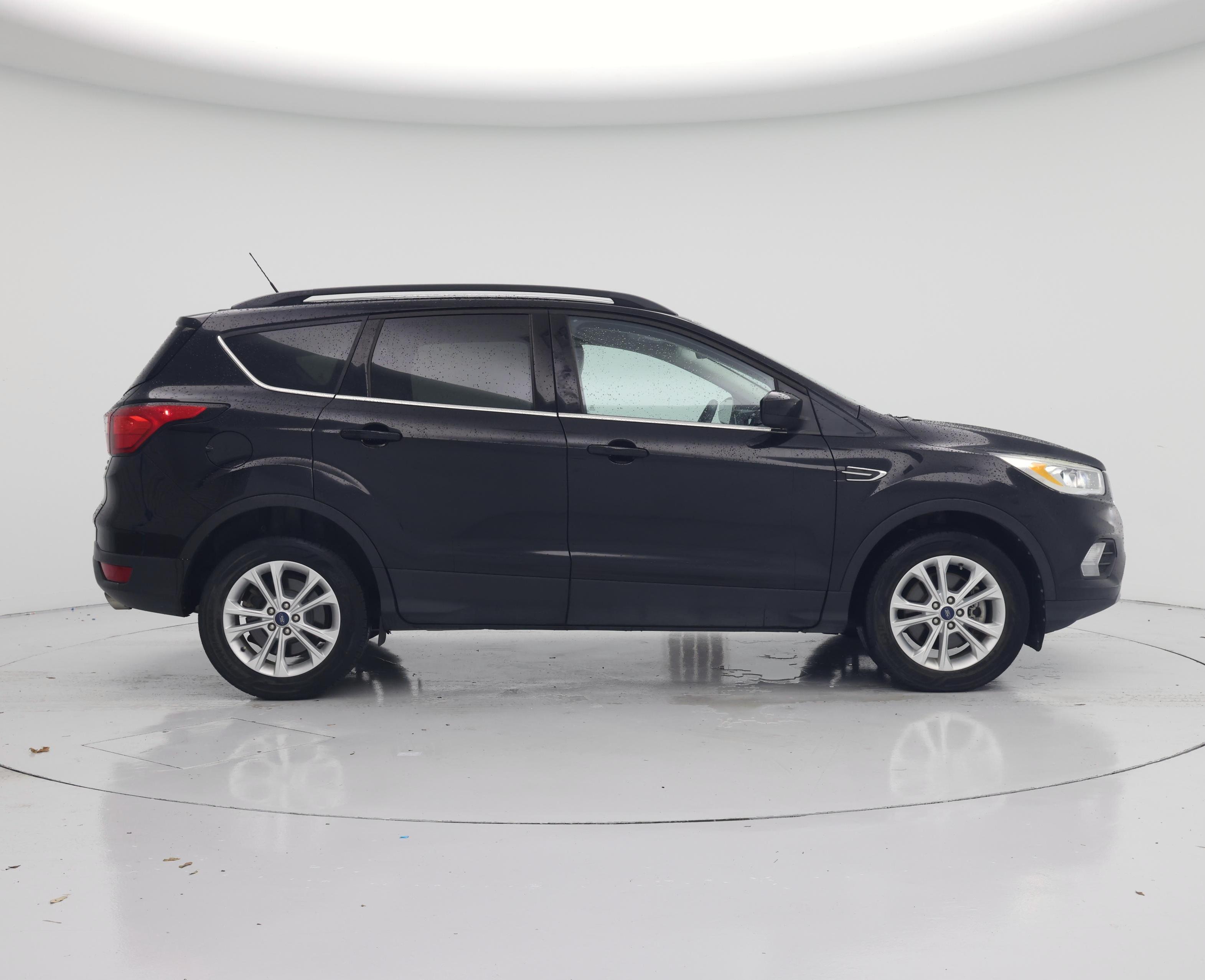 Thumbnail: 2019 Ford Escape - 7
