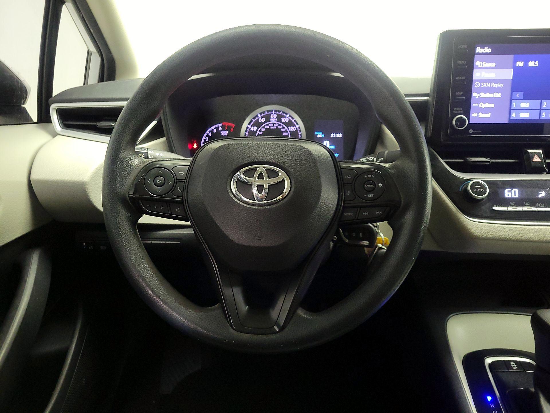 Thumbnail: 2022 Toyota Corolla - 10