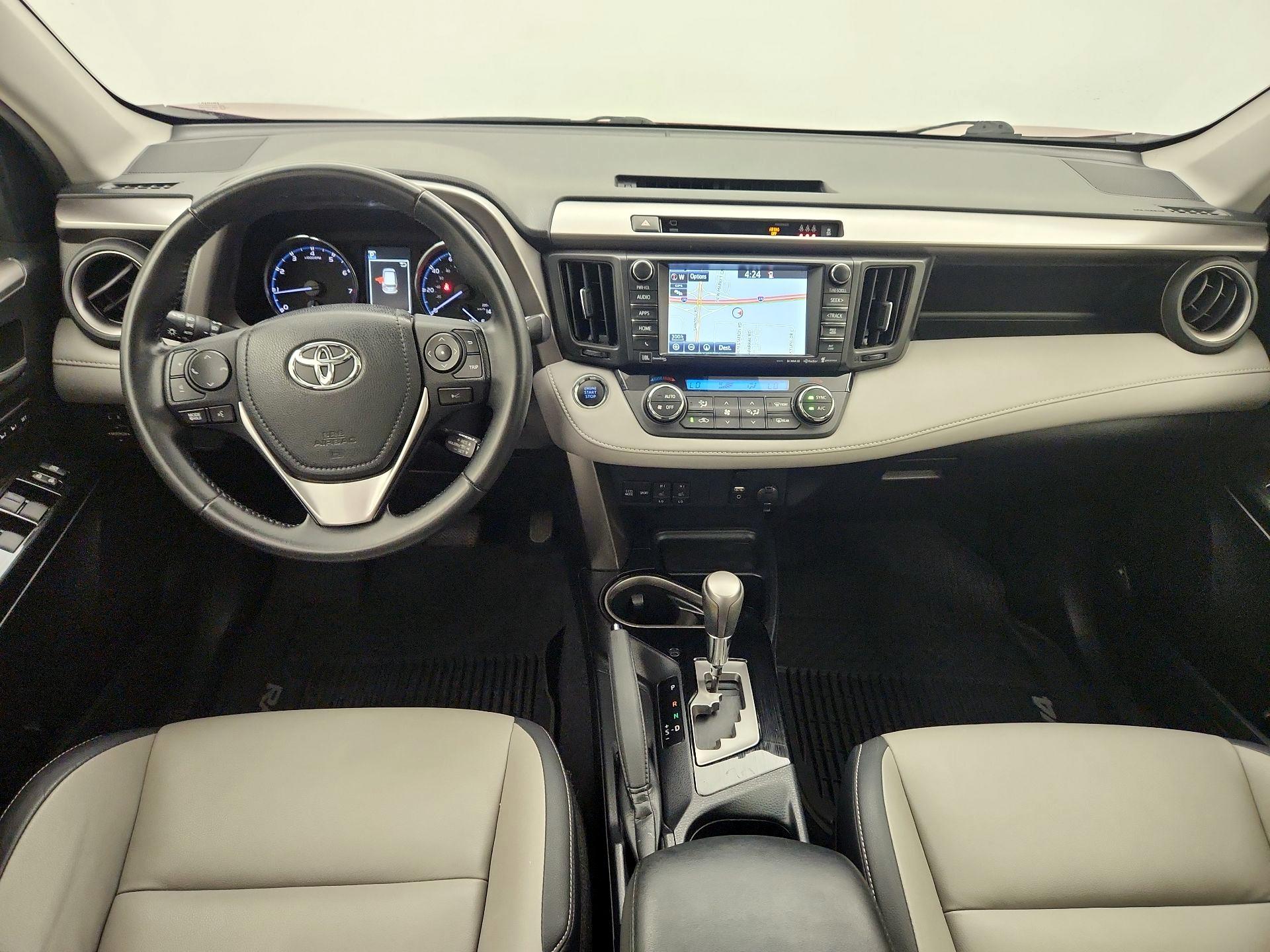 Thumbnail: 2018 Toyota RAV4 - 9