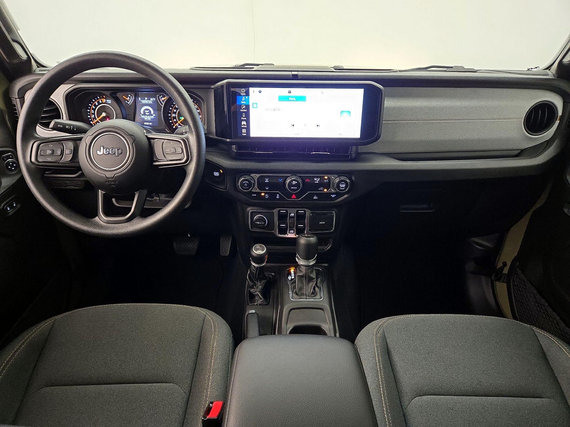 Thumbnail: 2025 Jeep Gladiator - 9