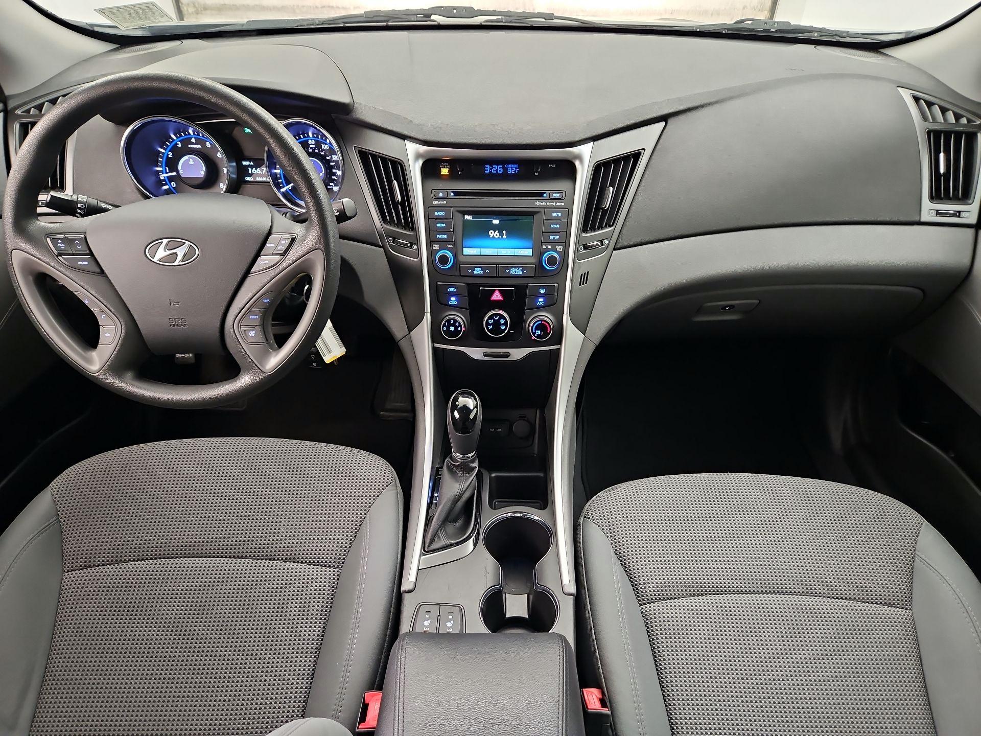 Thumbnail: 2014 Hyundai Sonata - 9