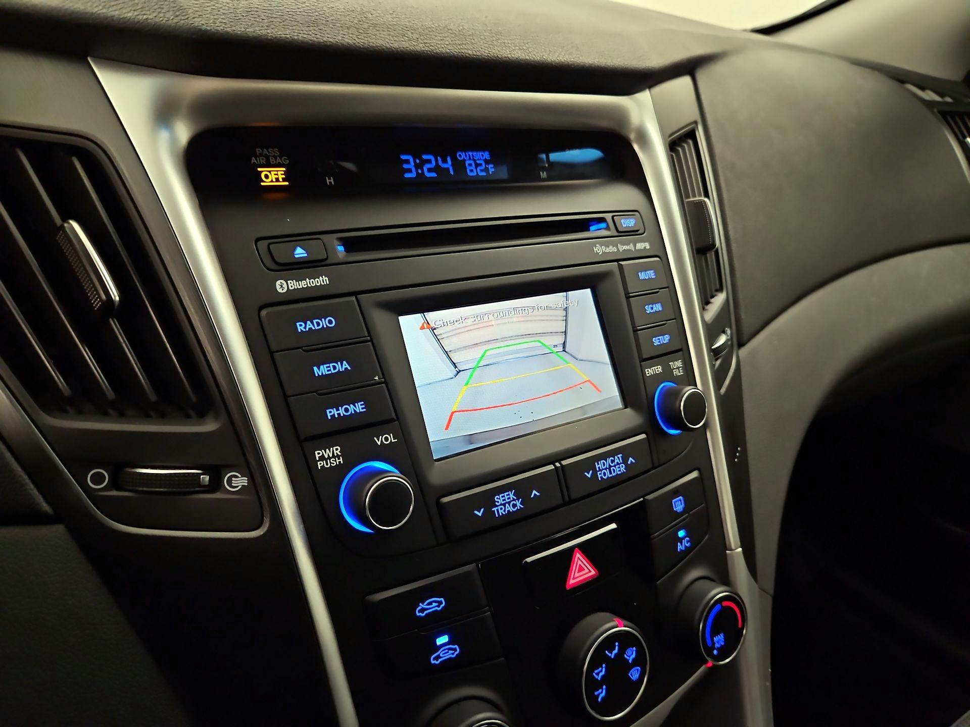 Thumbnail: 2014 Hyundai Sonata - 14