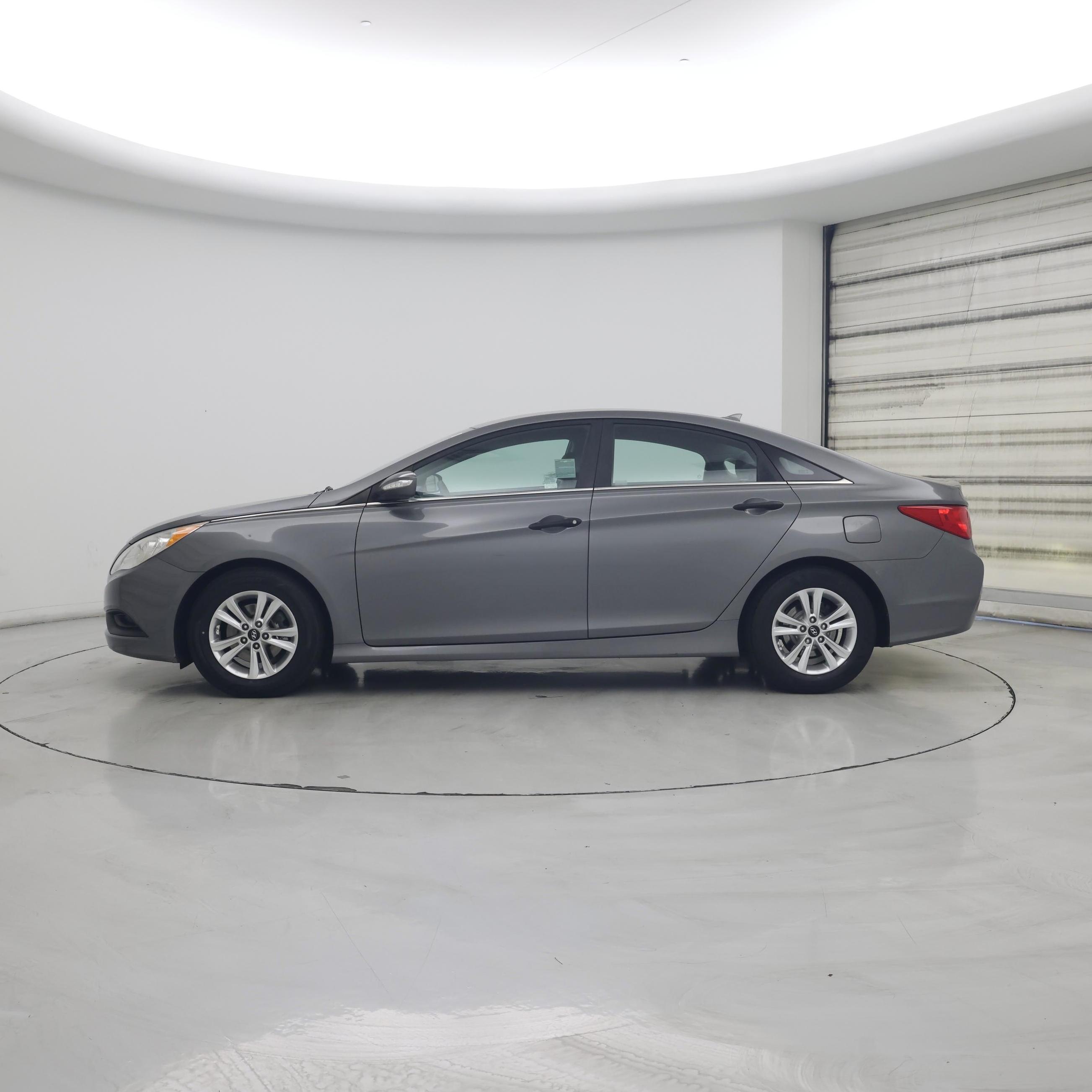 Thumbnail: 2014 Hyundai Sonata - 3