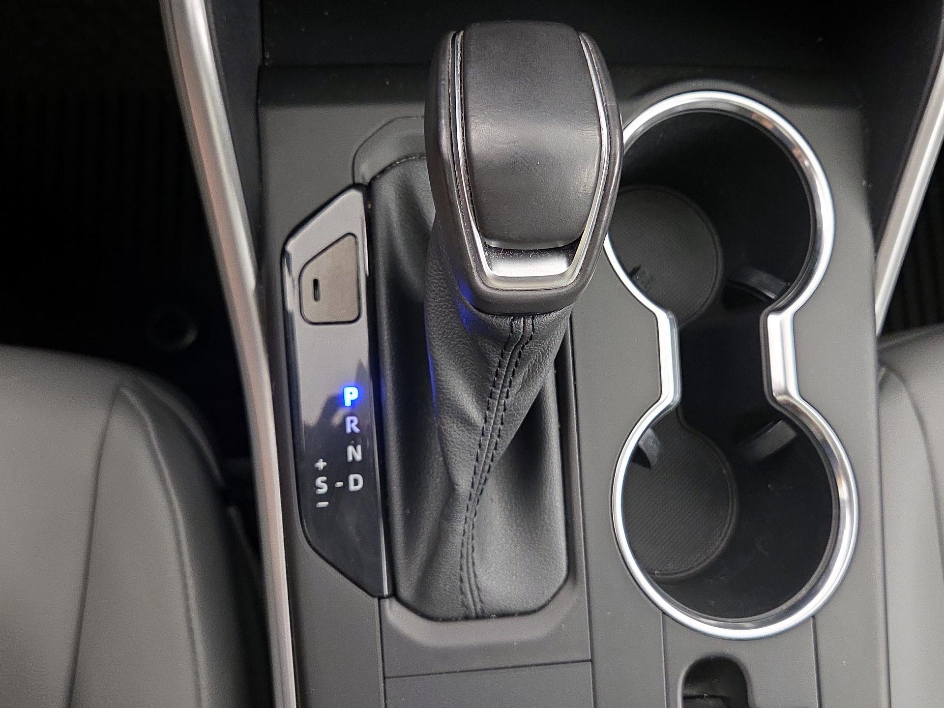 Thumbnail: 2020 Toyota Highlander - 18