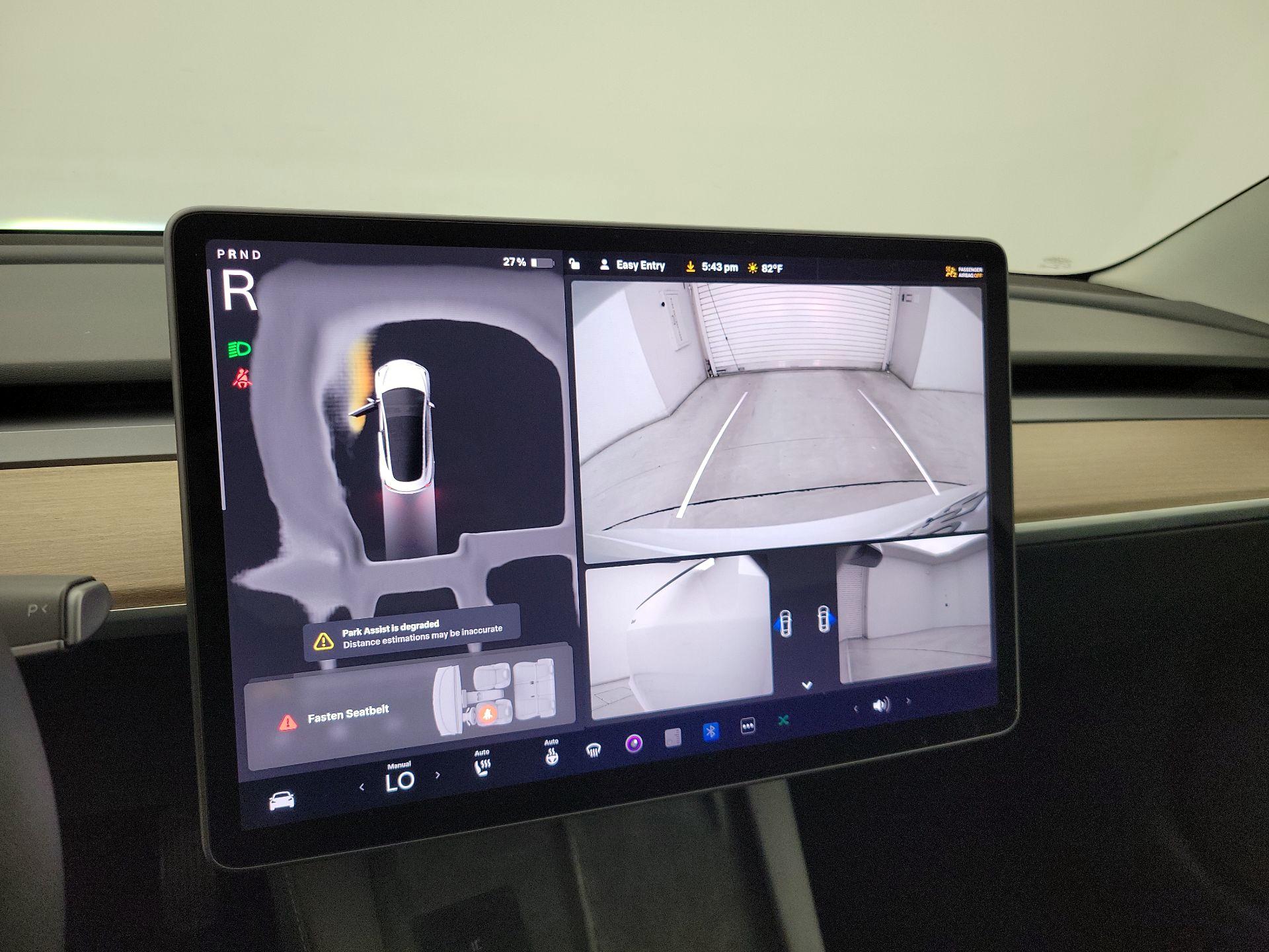 Thumbnail: 2023 Tesla Model 3 - 14