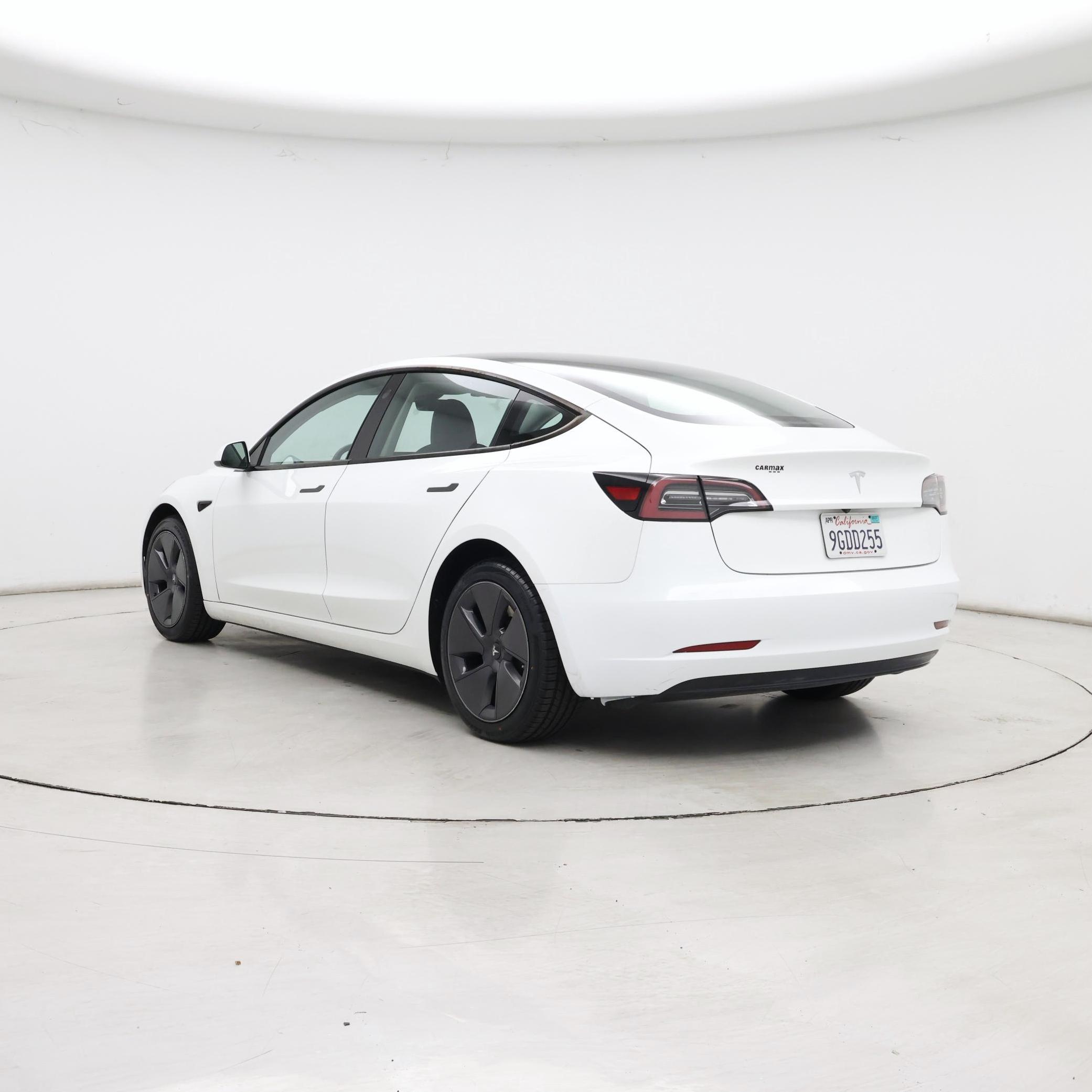 Thumbnail: 2023 Tesla Model 3 - 2