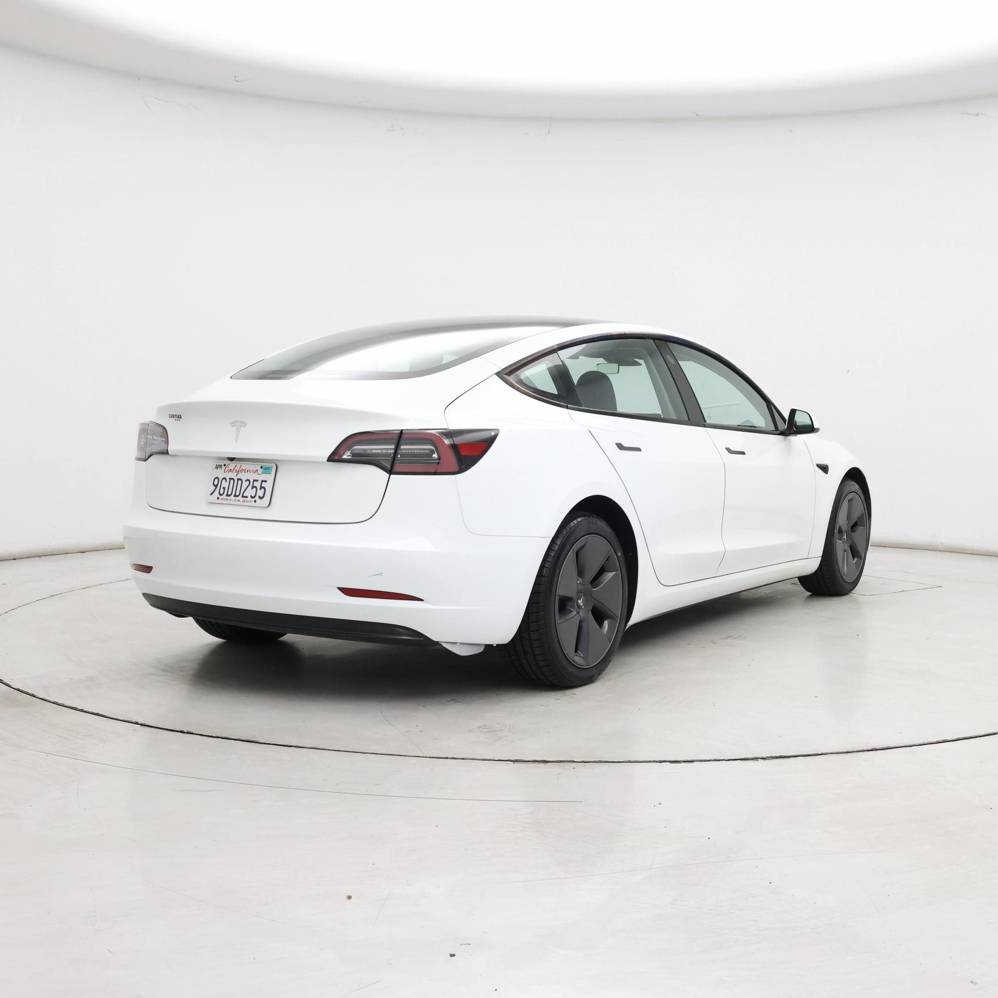 Thumbnail: 2023 Tesla Model 3 - 8