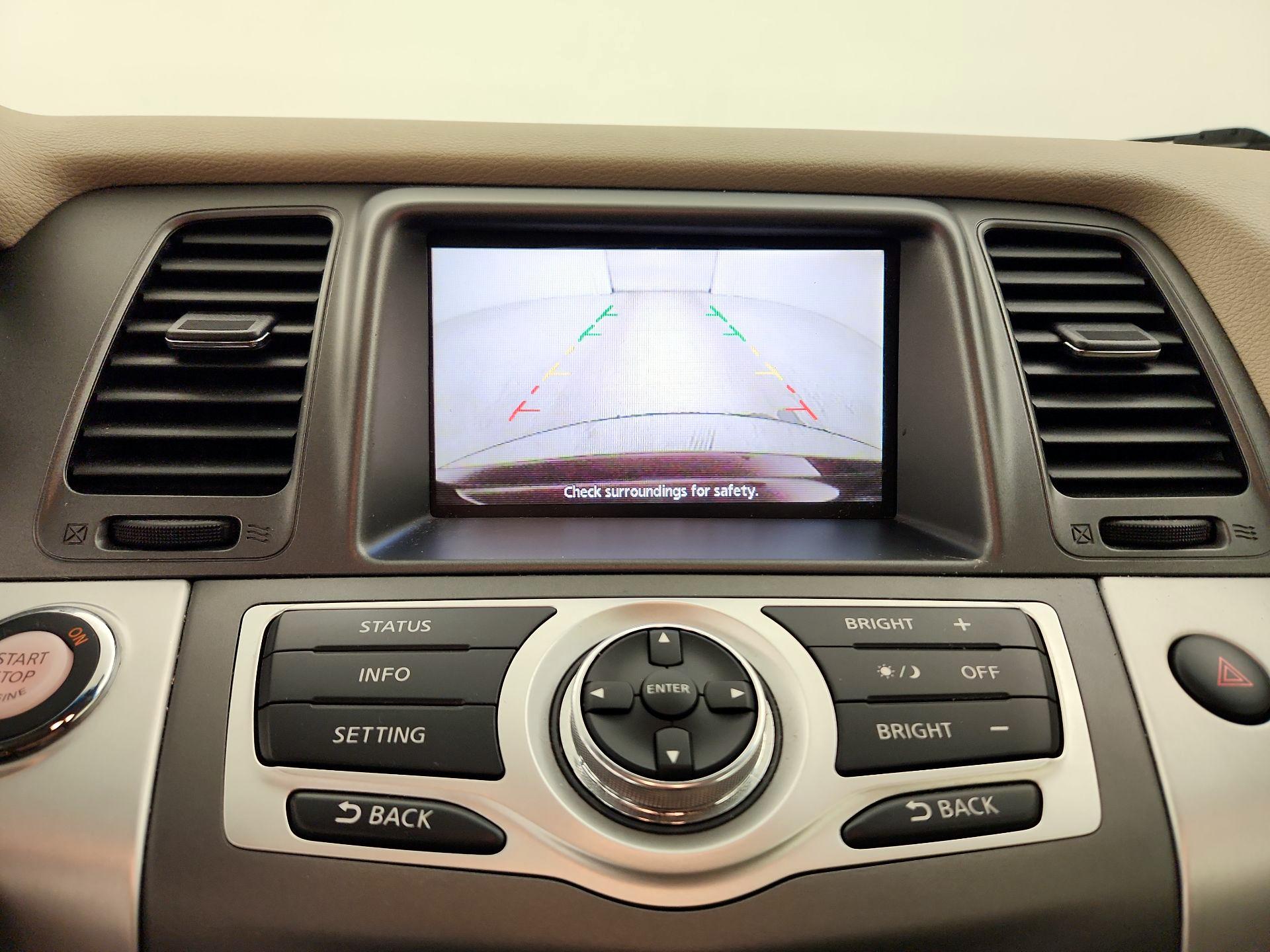 Thumbnail: 2014 Nissan Murano - 14