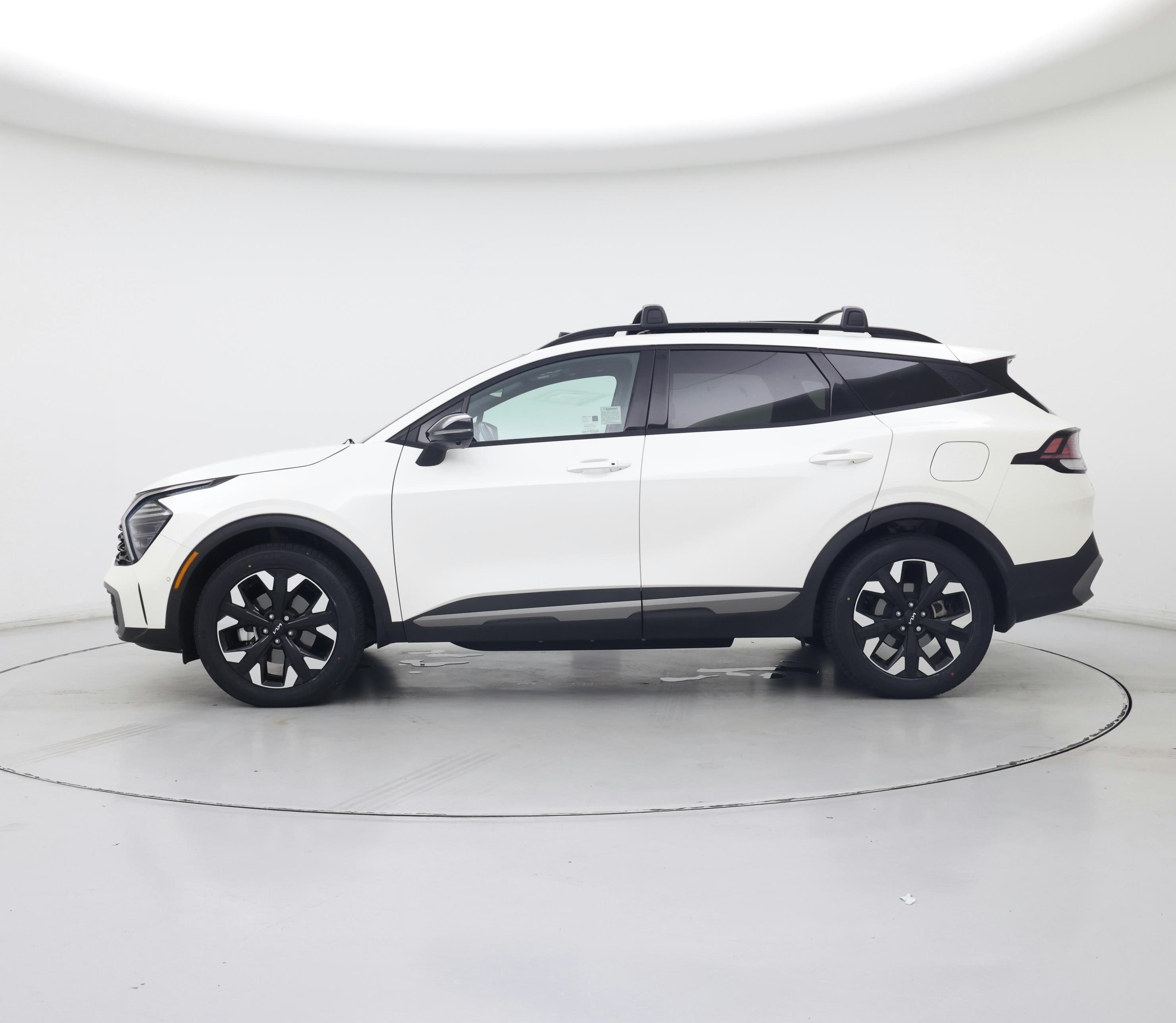 Thumbnail: 2023 Kia Sportage - 3