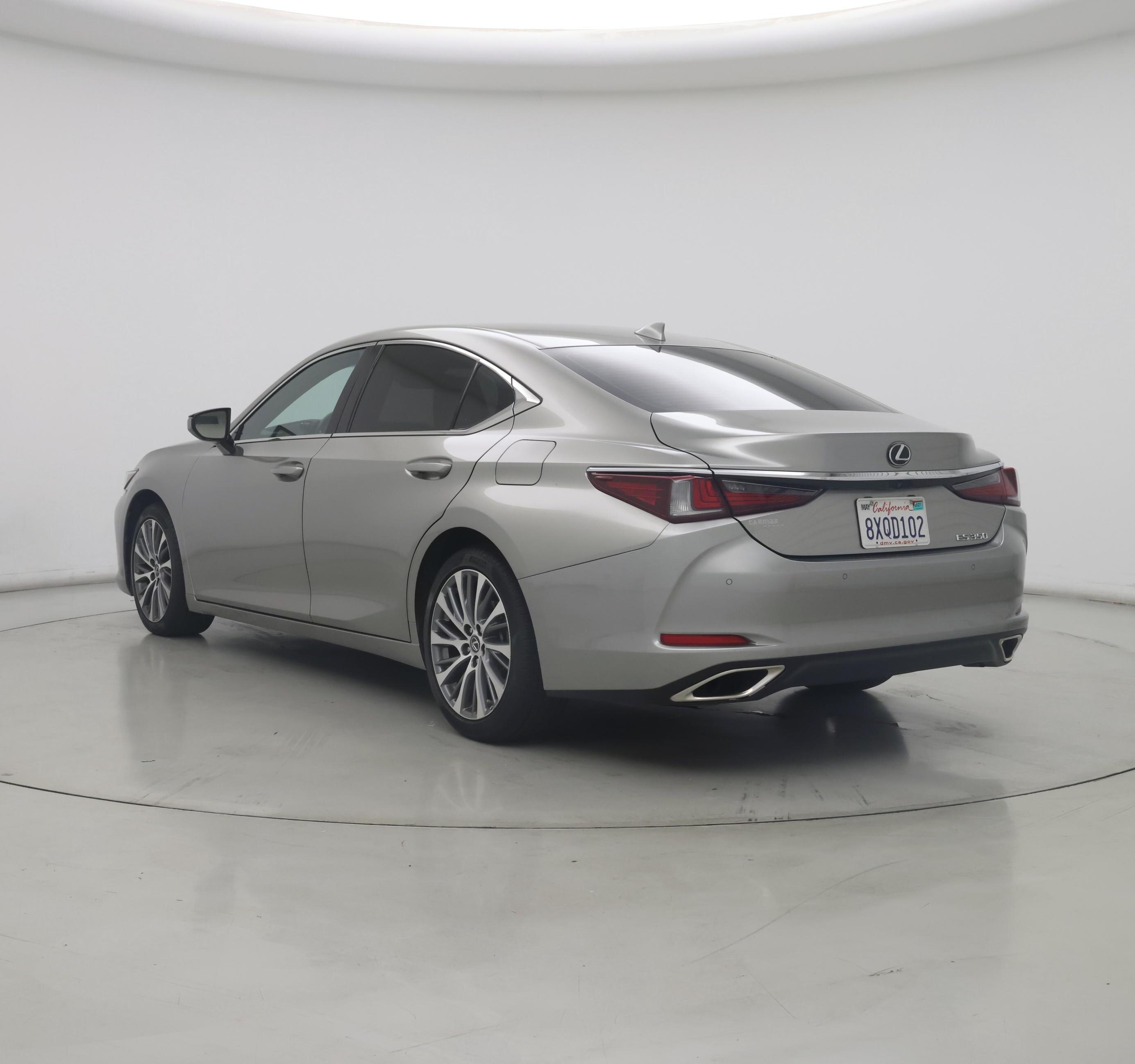 Thumbnail: 2020 Lexus ES - 2