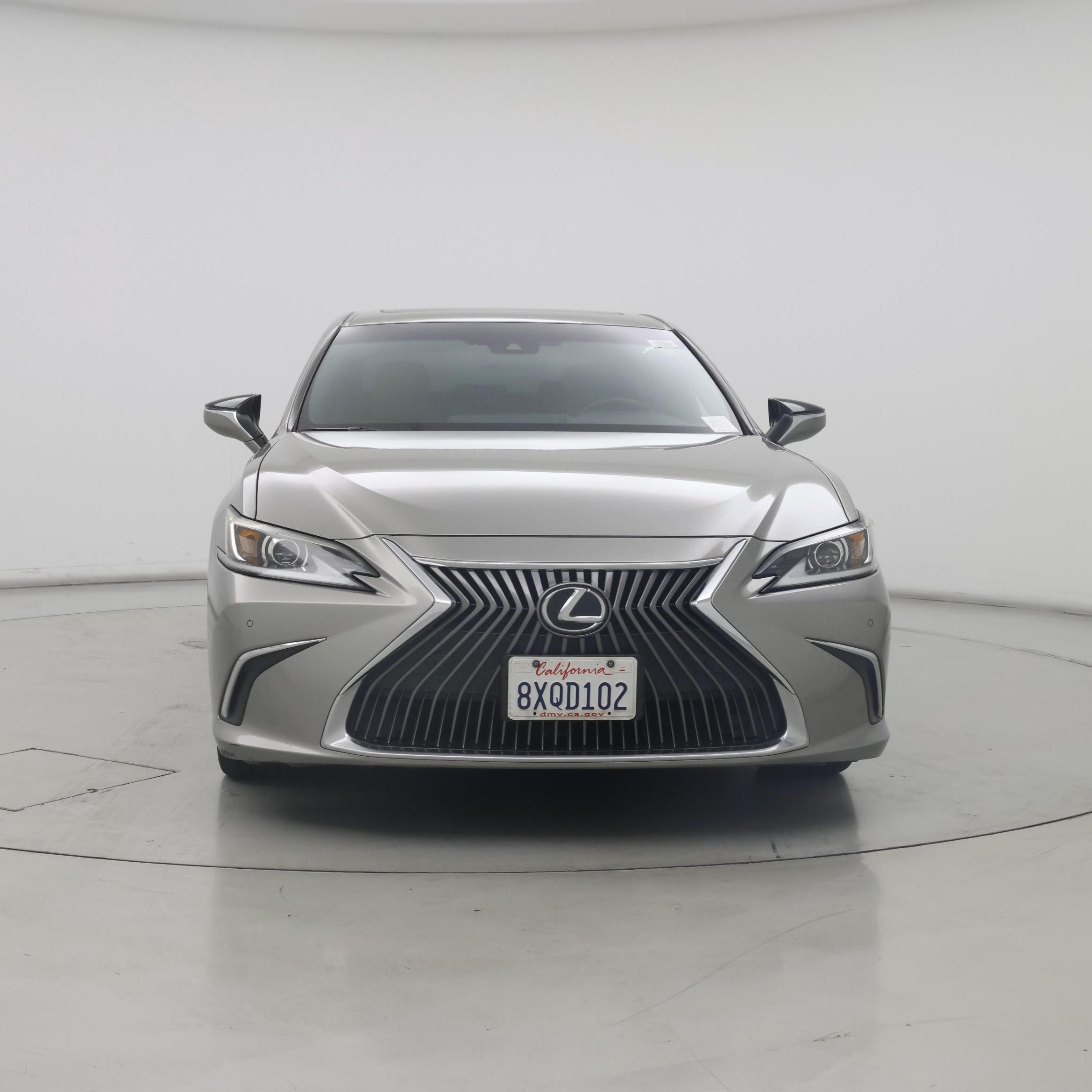 Thumbnail: 2020 Lexus ES - 5