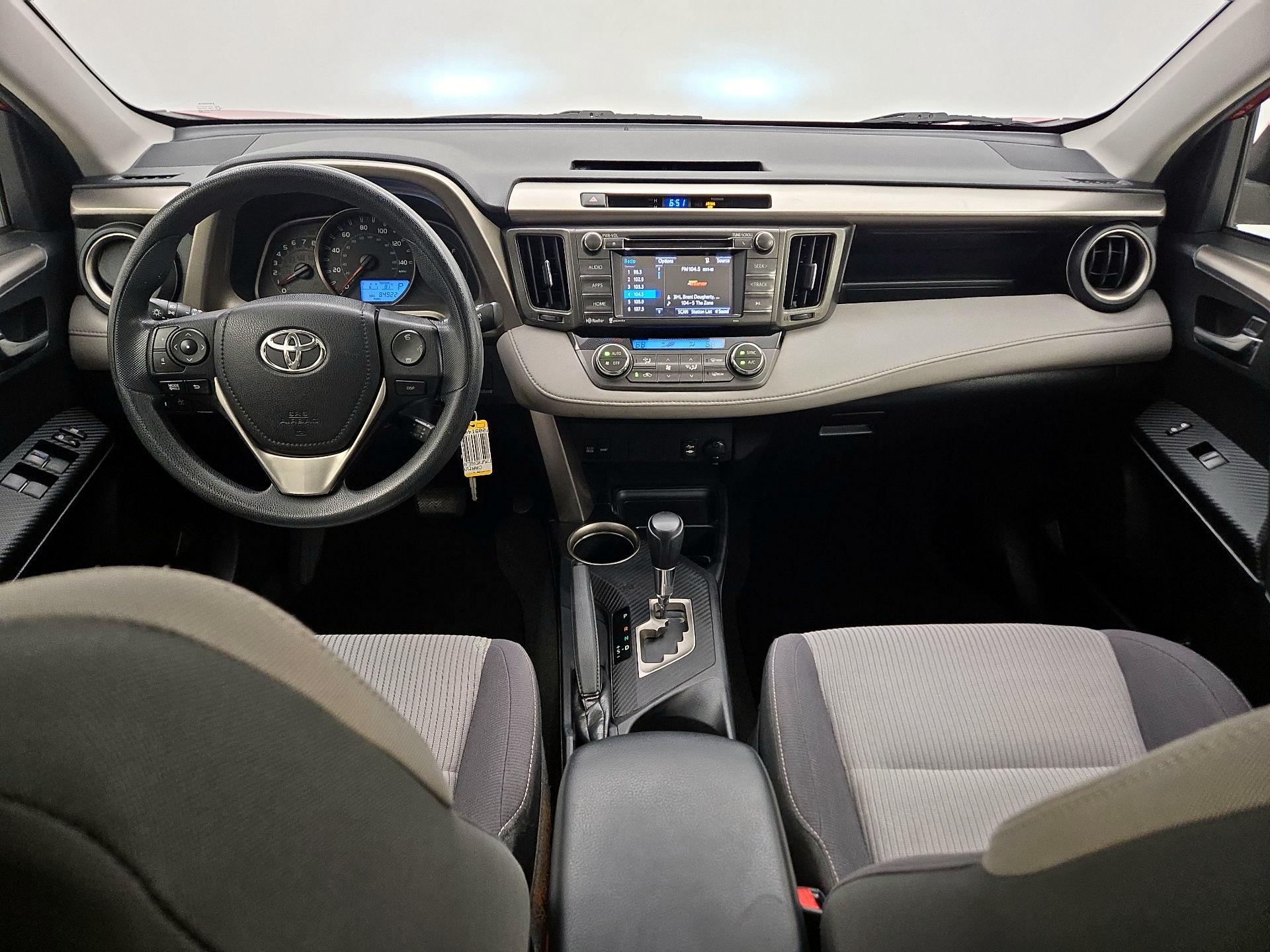 Thumbnail: 2014 Toyota RAV4 - 9