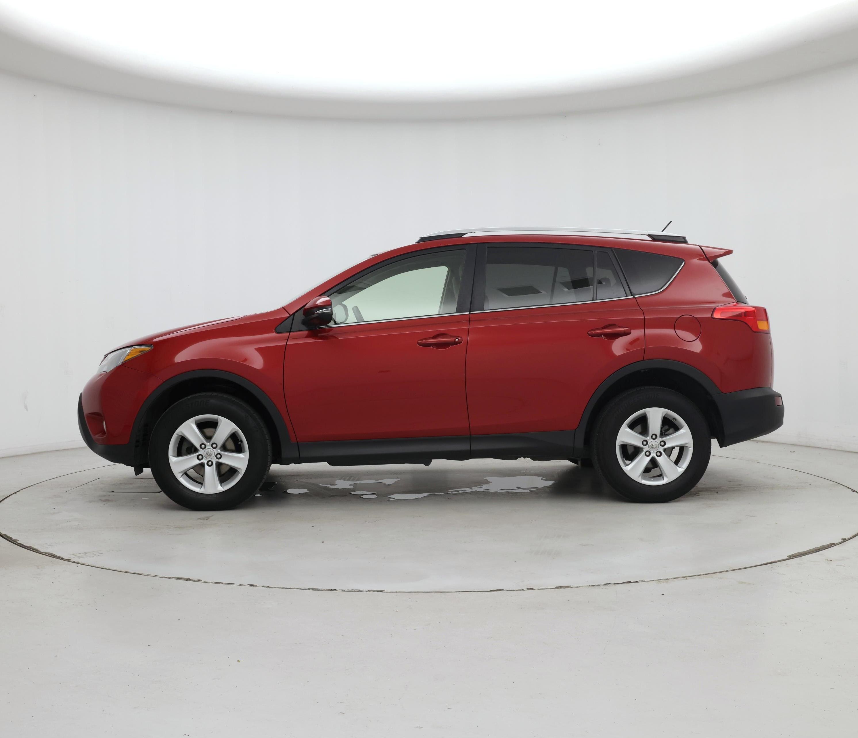 Thumbnail: 2014 Toyota RAV4 - 3