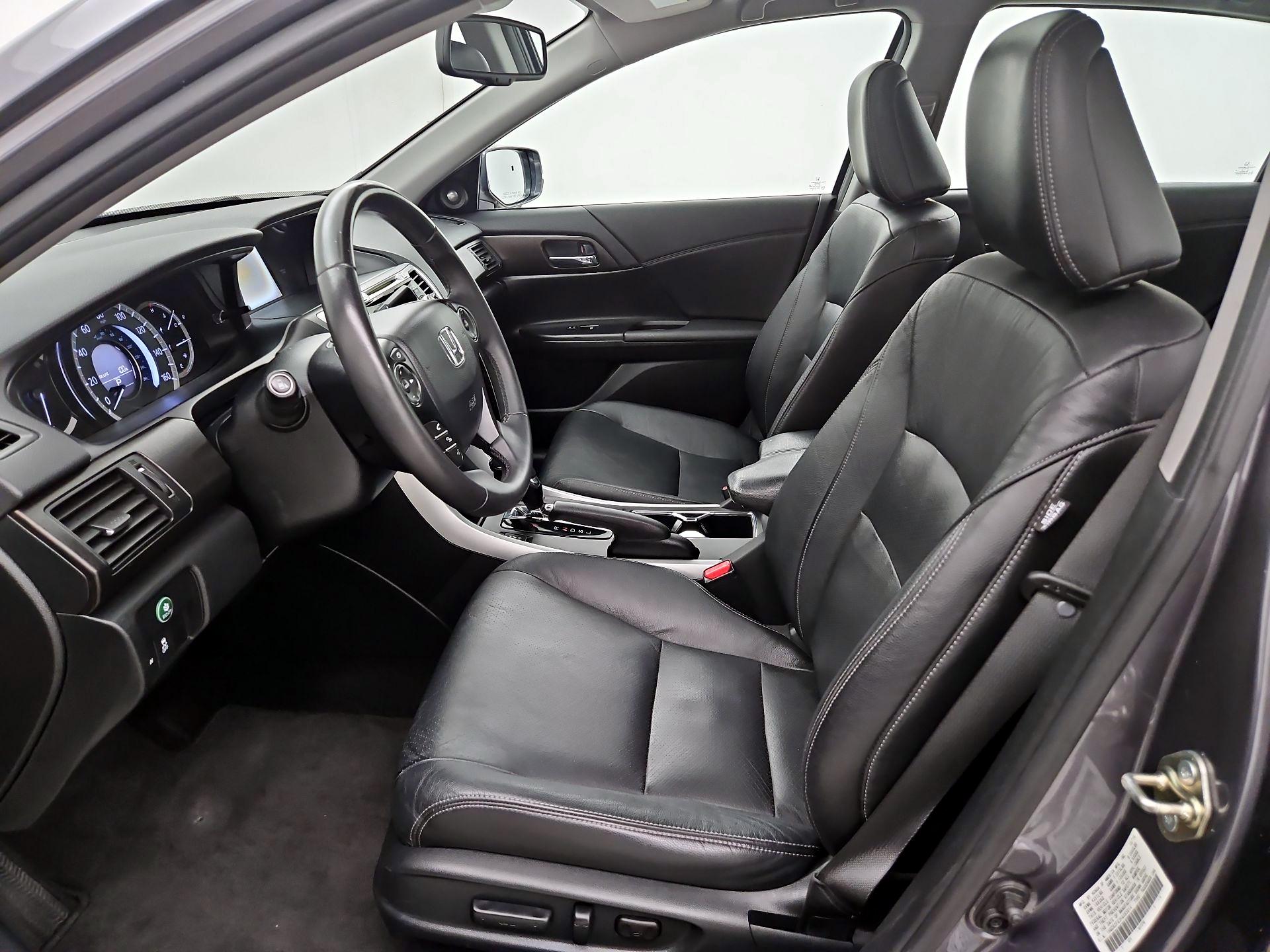 Thumbnail: 2015 Honda Accord - 11