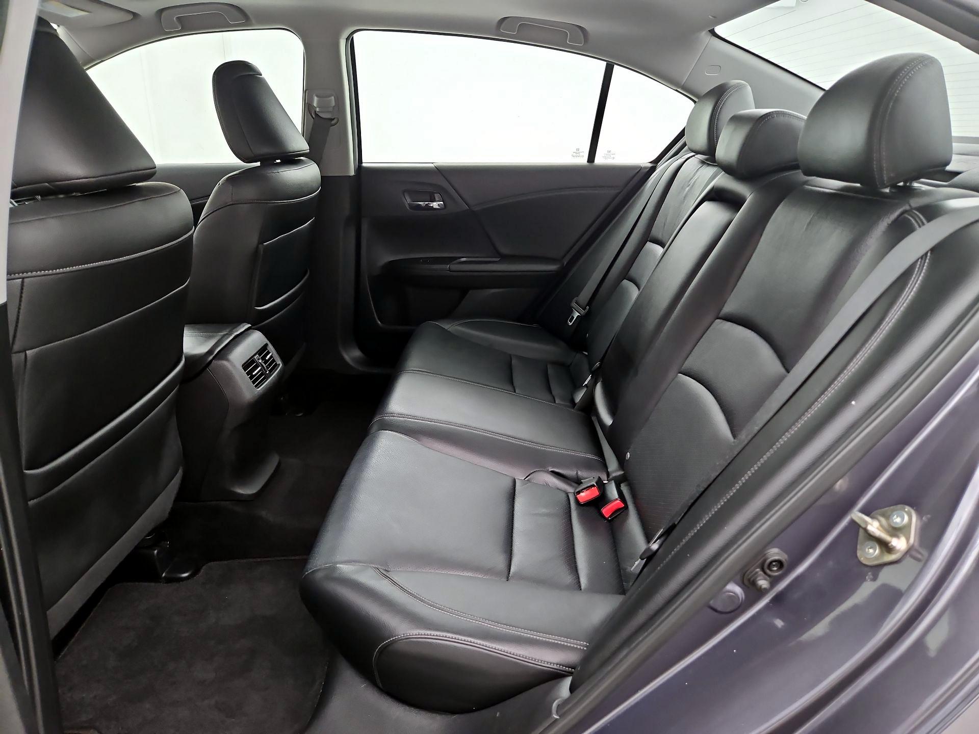 Thumbnail: 2015 Honda Accord - 20