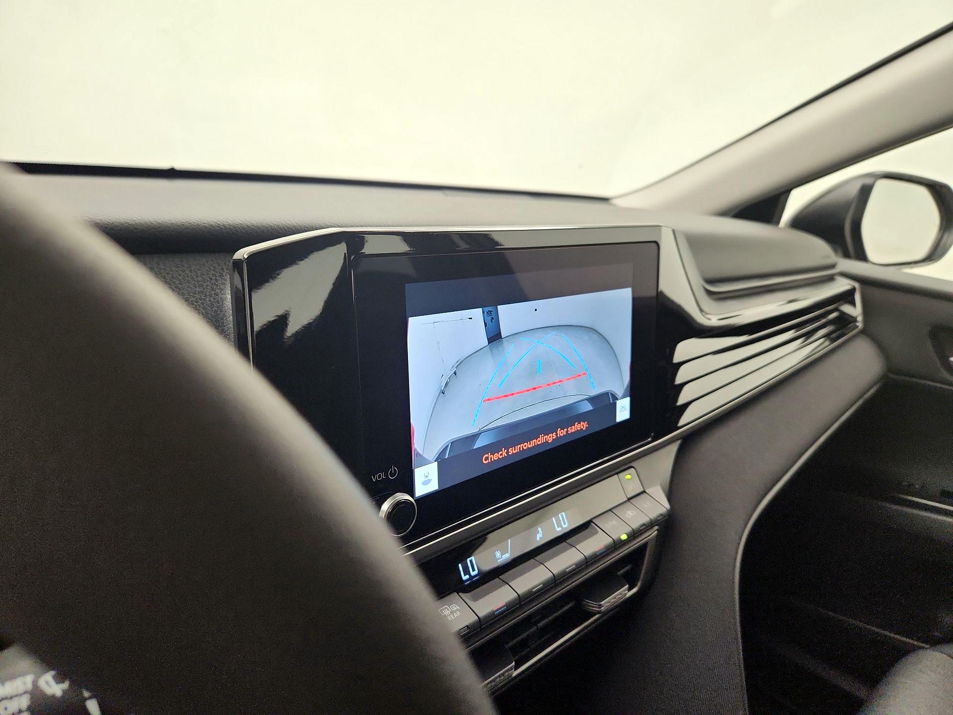 Thumbnail: 2025 Toyota Camry - 13