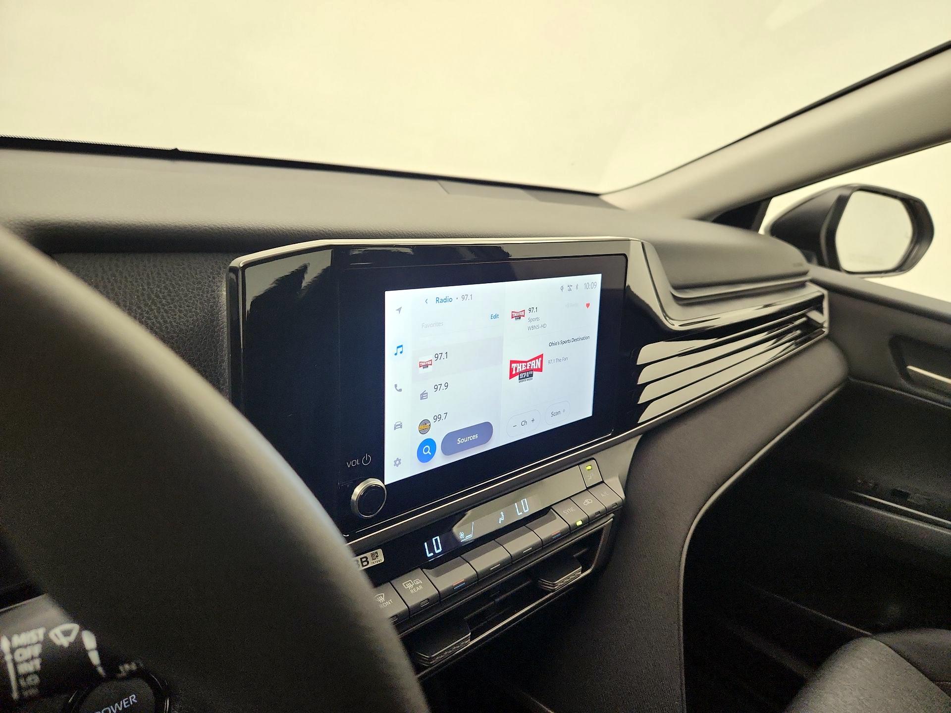 Thumbnail: 2025 Toyota Camry - 14