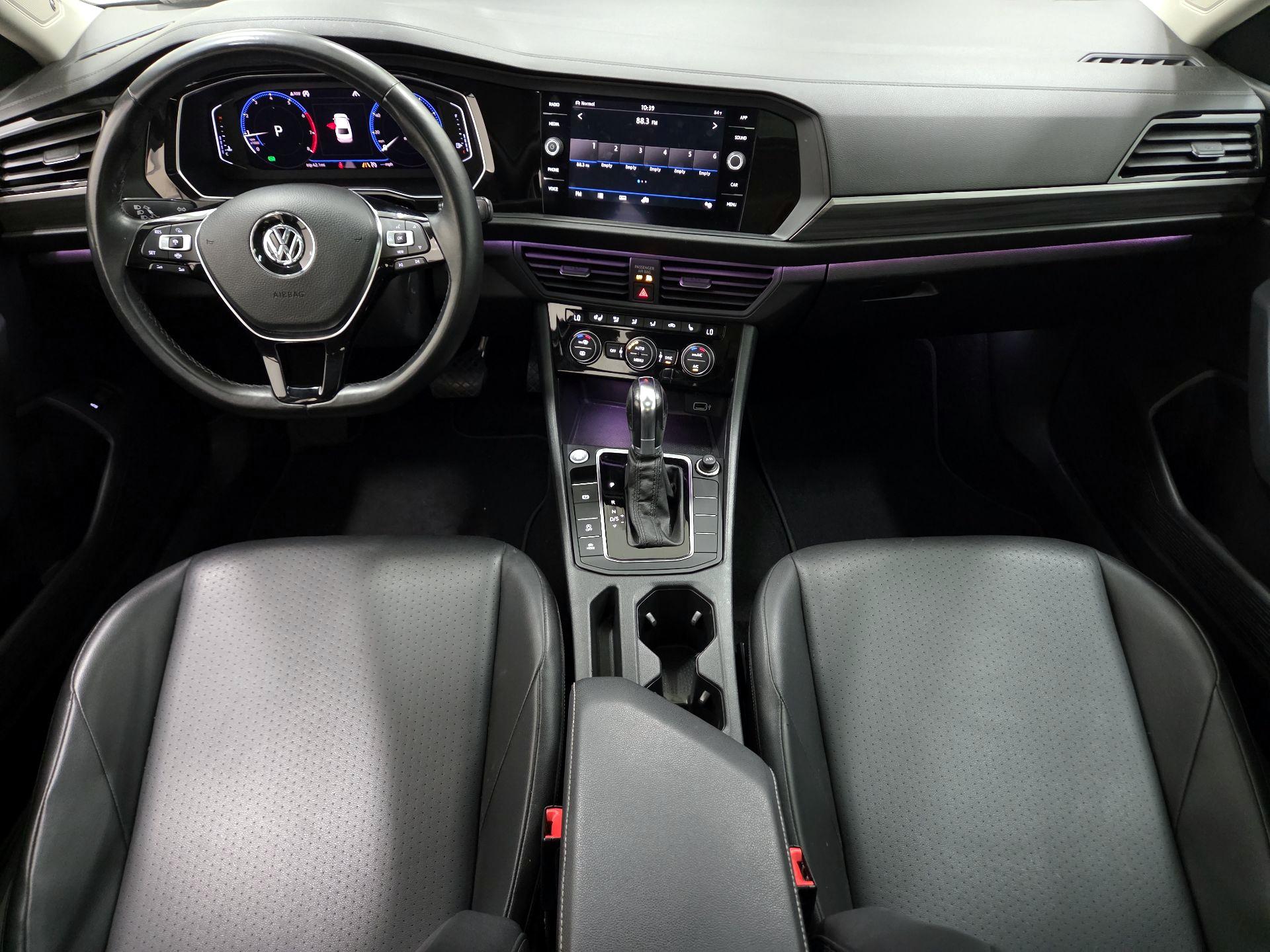 Thumbnail: 2019 Volkswagen Jetta - 9