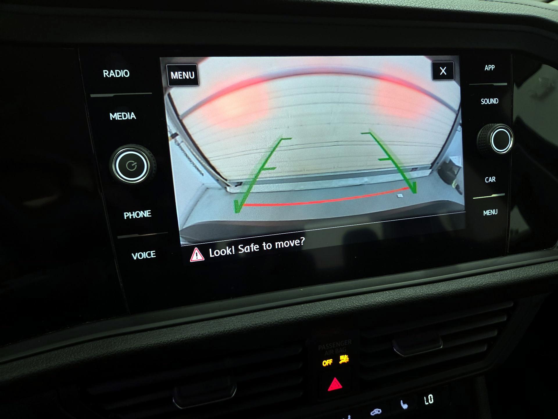 Thumbnail: 2019 Volkswagen Jetta - 14