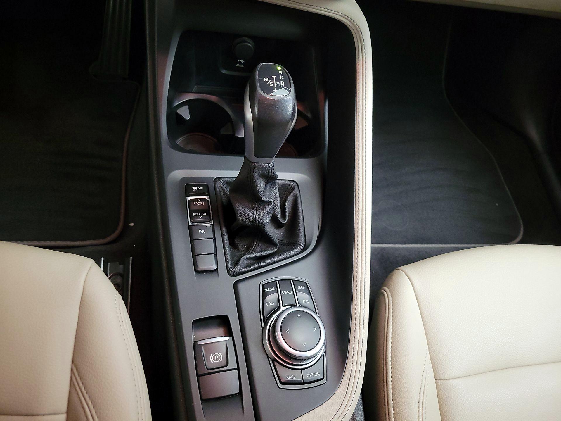 Thumbnail: 2019 BMW X1 - 18