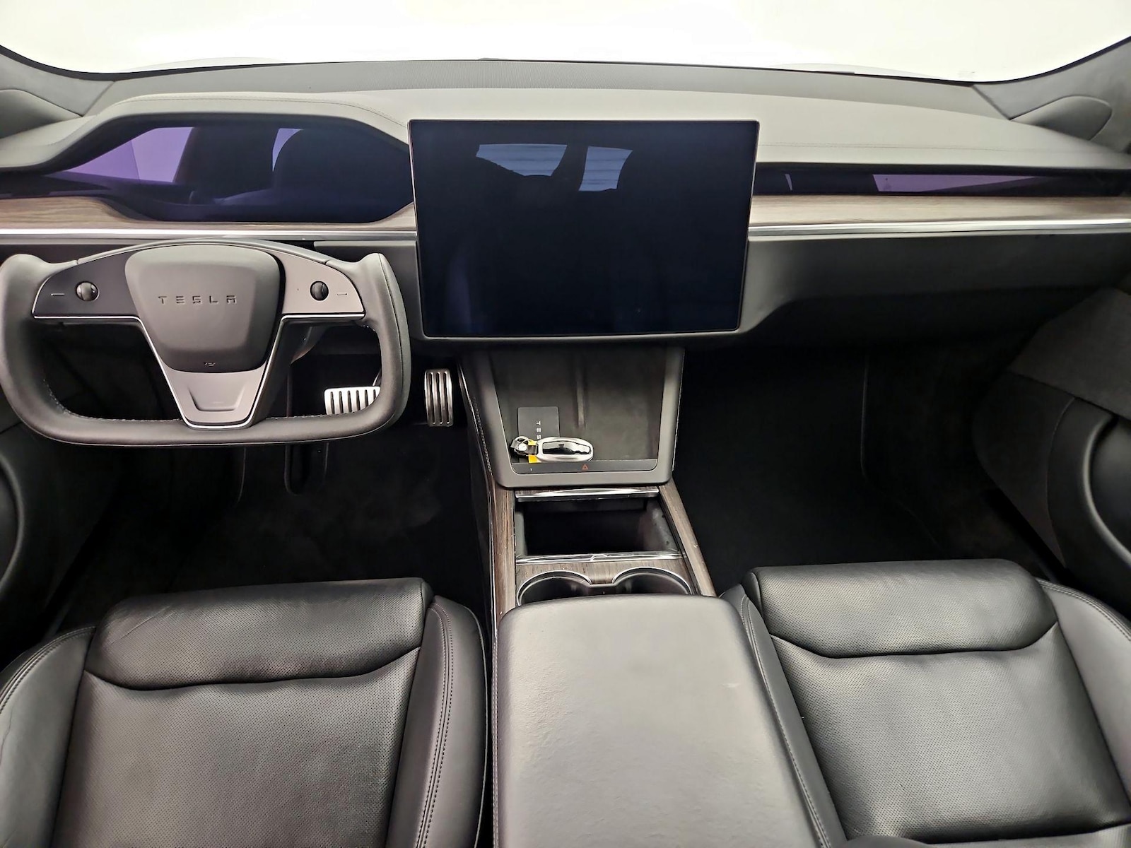 2022 Tesla Model S - Photo 10