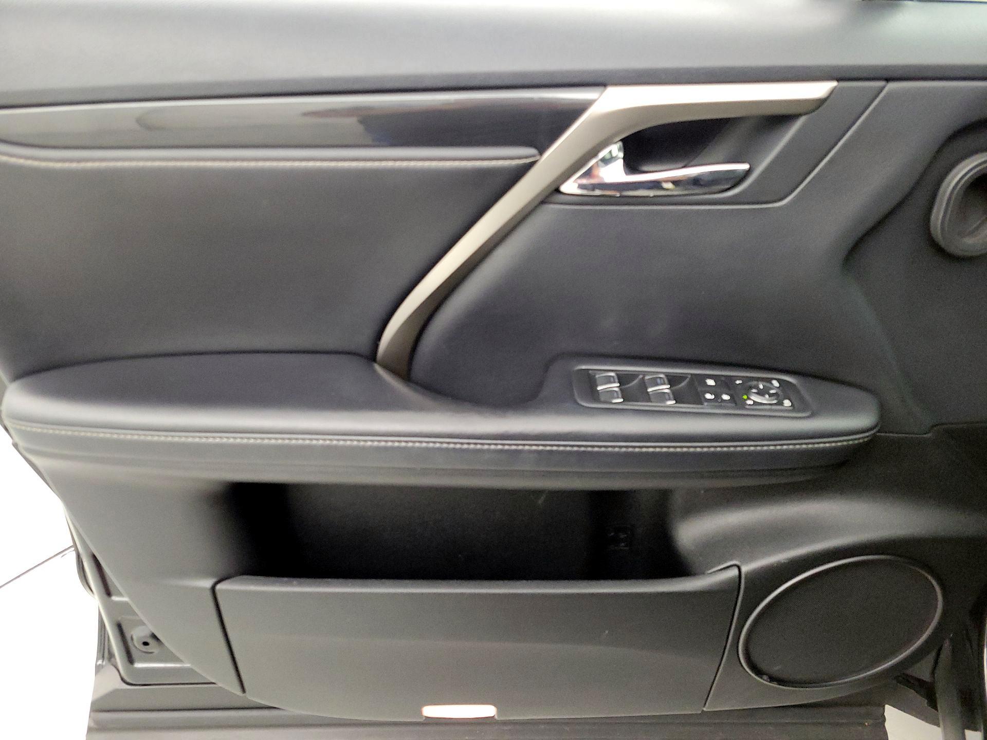 Thumbnail: 2019 Lexus RX - 12