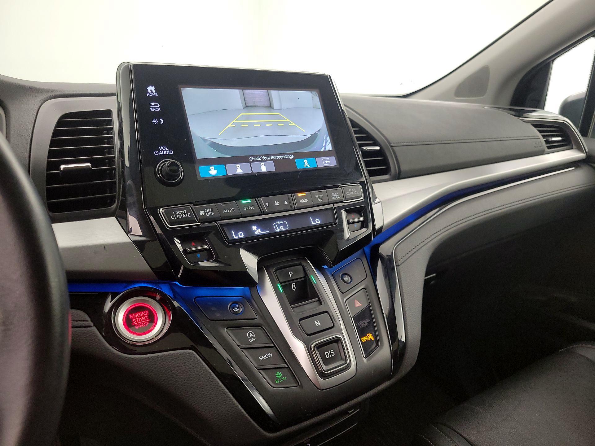 Thumbnail: 2021 Honda Odyssey - 15