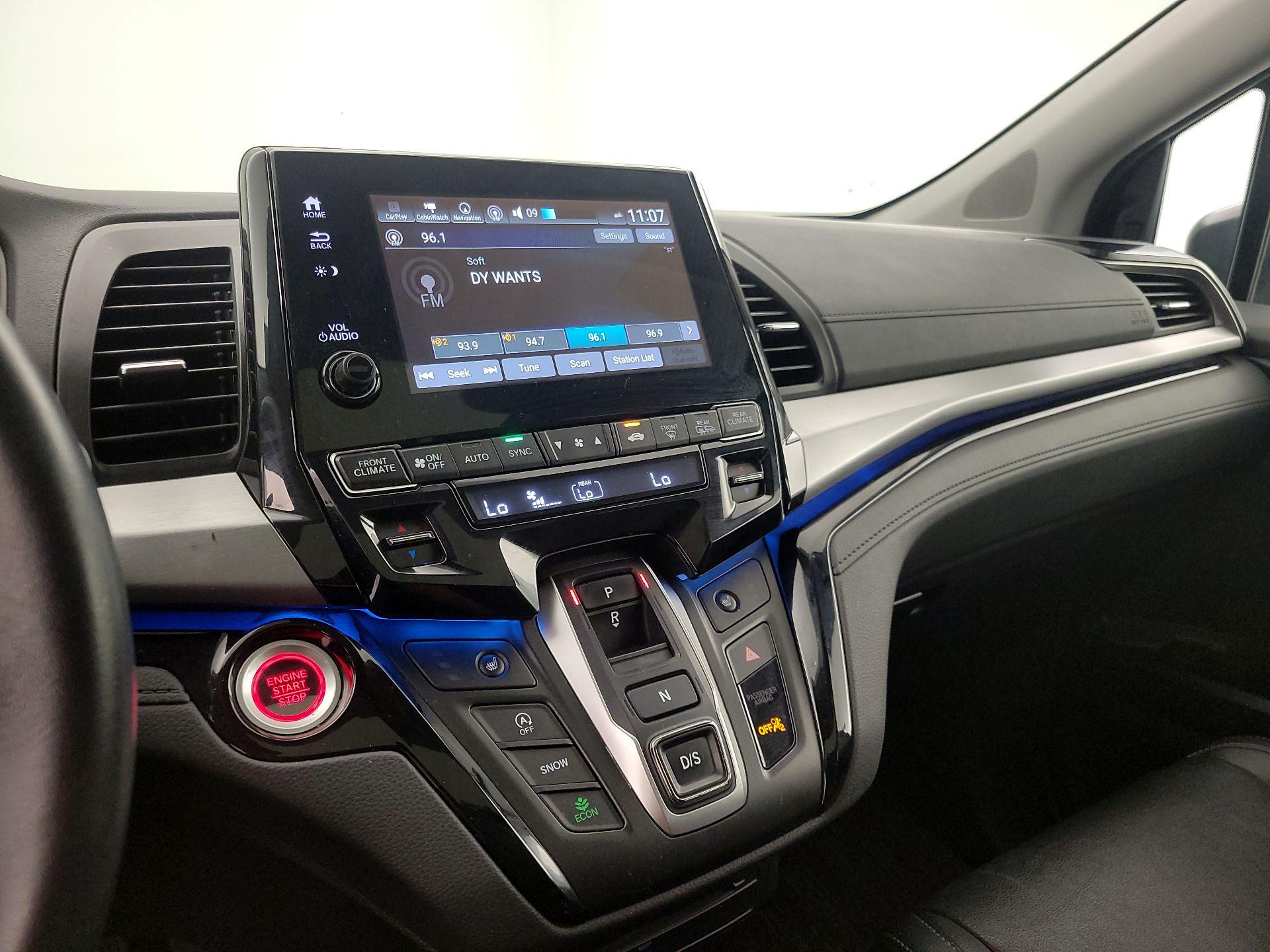 Thumbnail: 2021 Honda Odyssey - 16