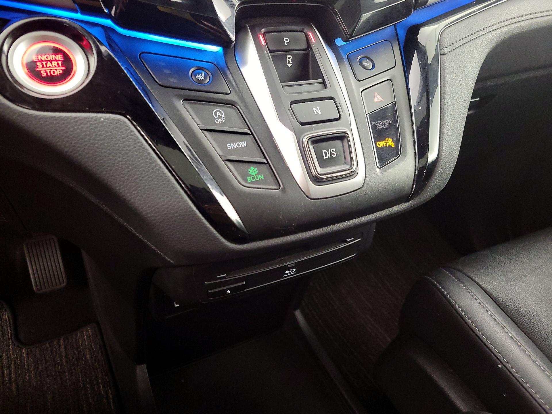 Thumbnail: 2021 Honda Odyssey - 18