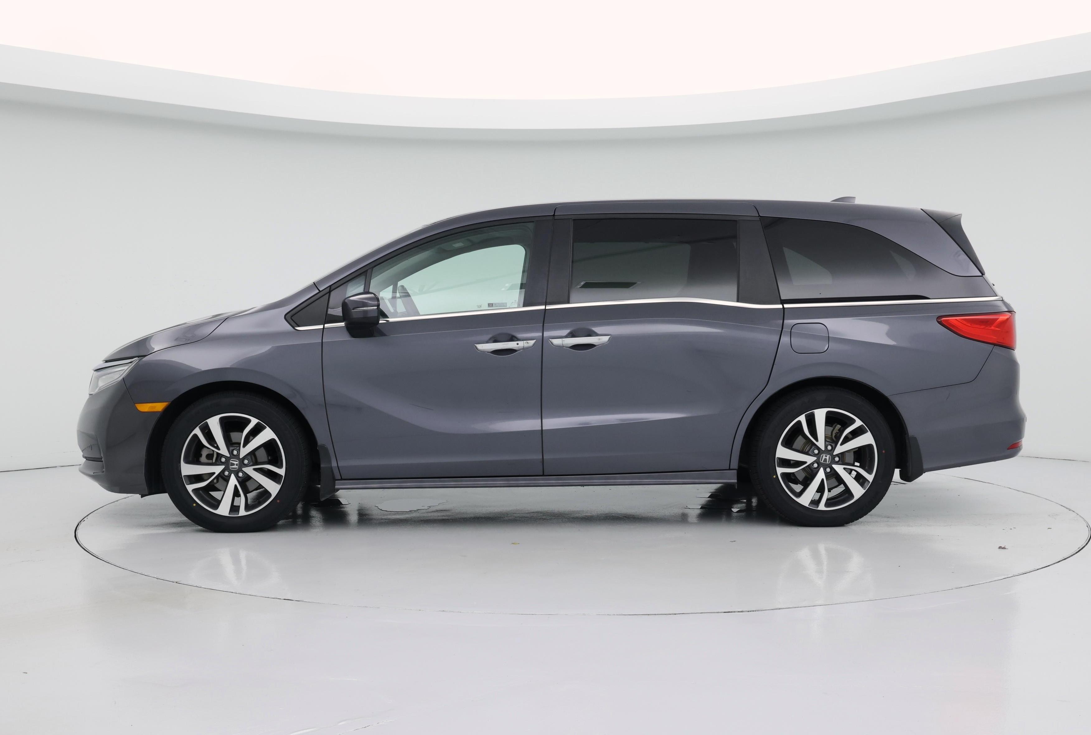 Thumbnail: 2021 Honda Odyssey - 3