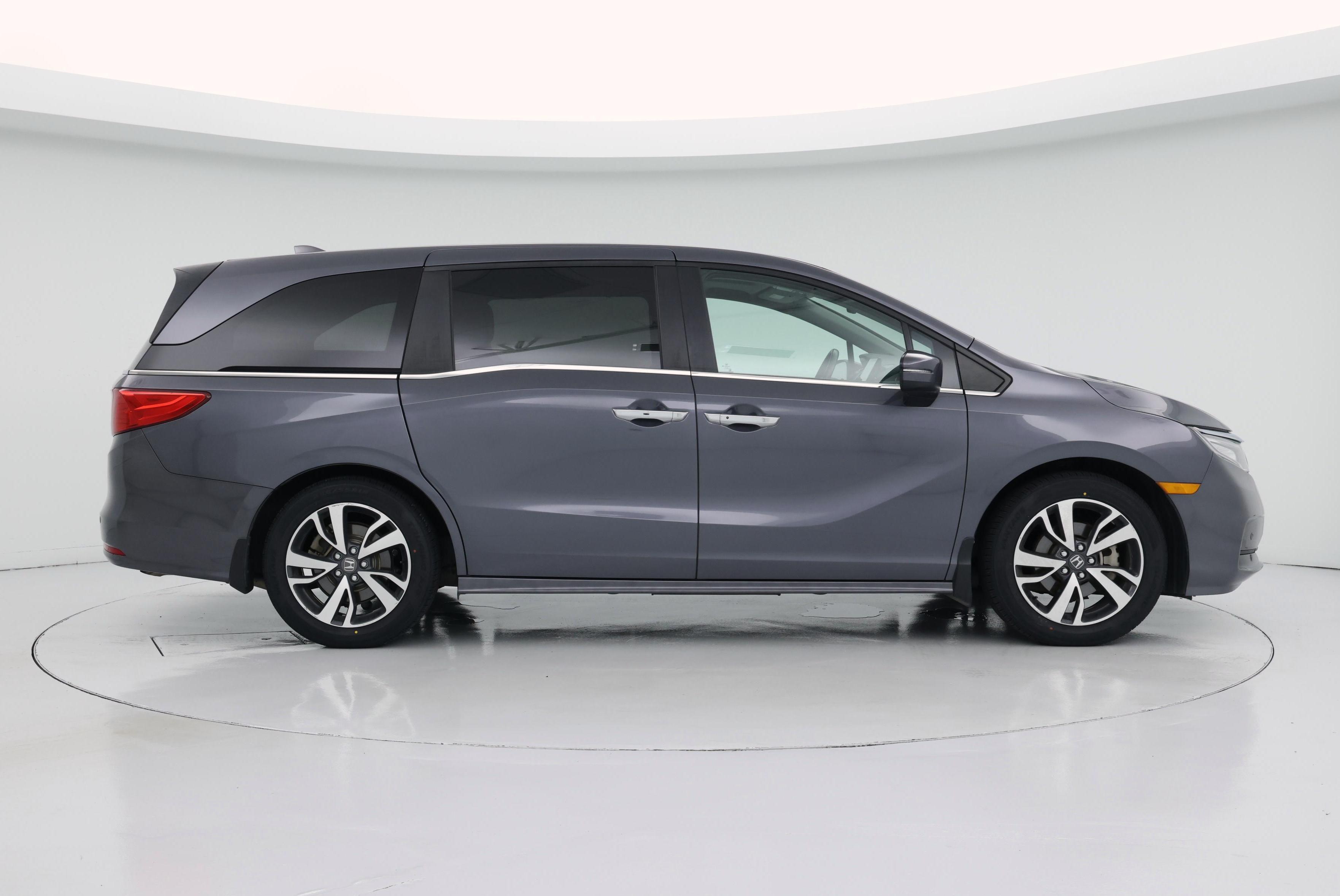 Thumbnail: 2021 Honda Odyssey - 7