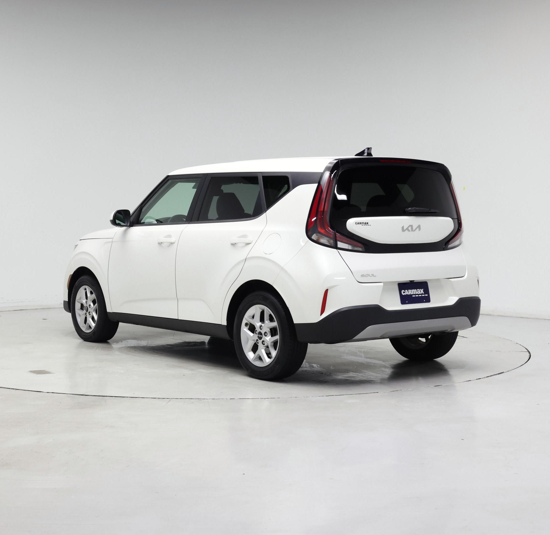 Thumbnail: 2023 Kia Soul - 2
