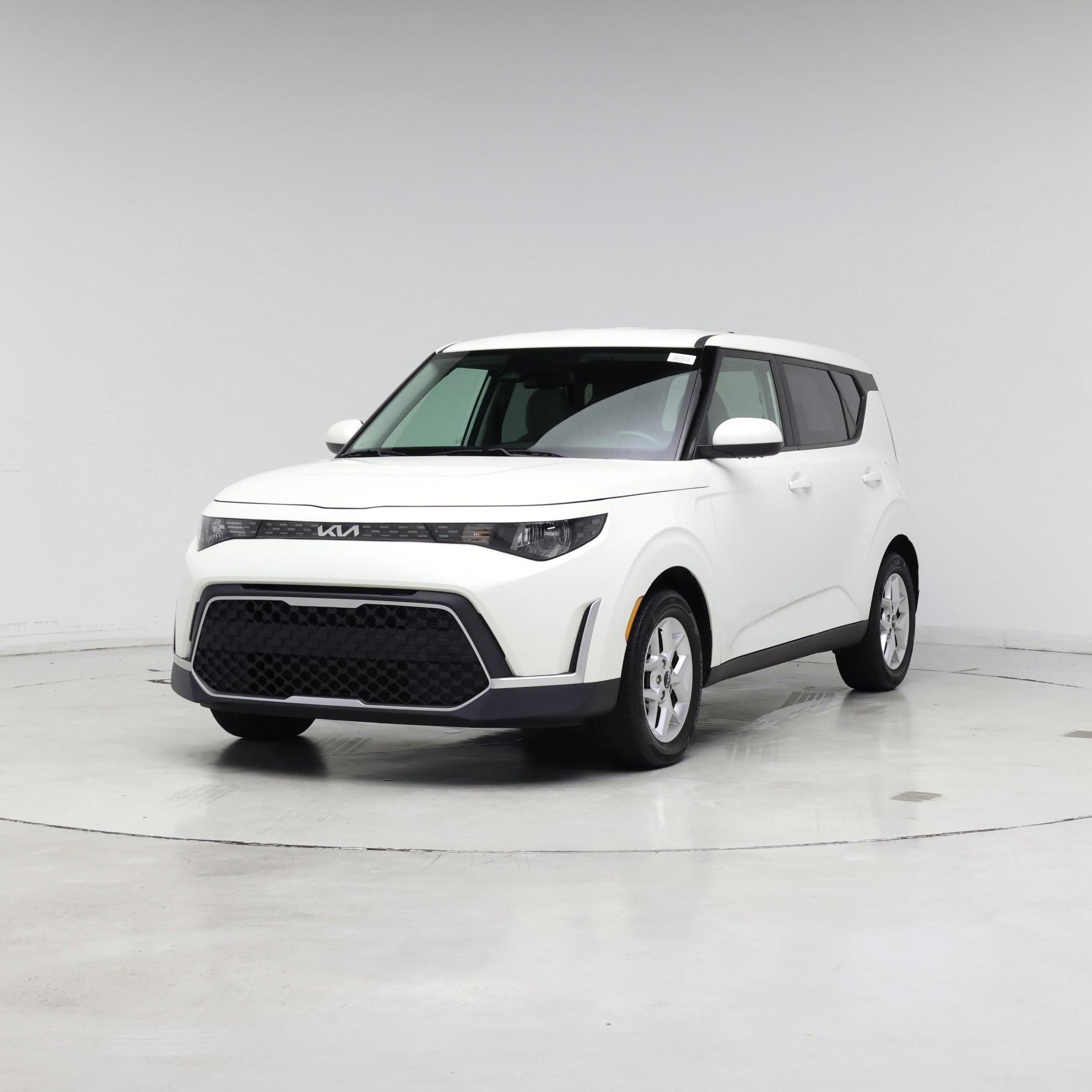 Thumbnail: 2023 Kia Soul - 4