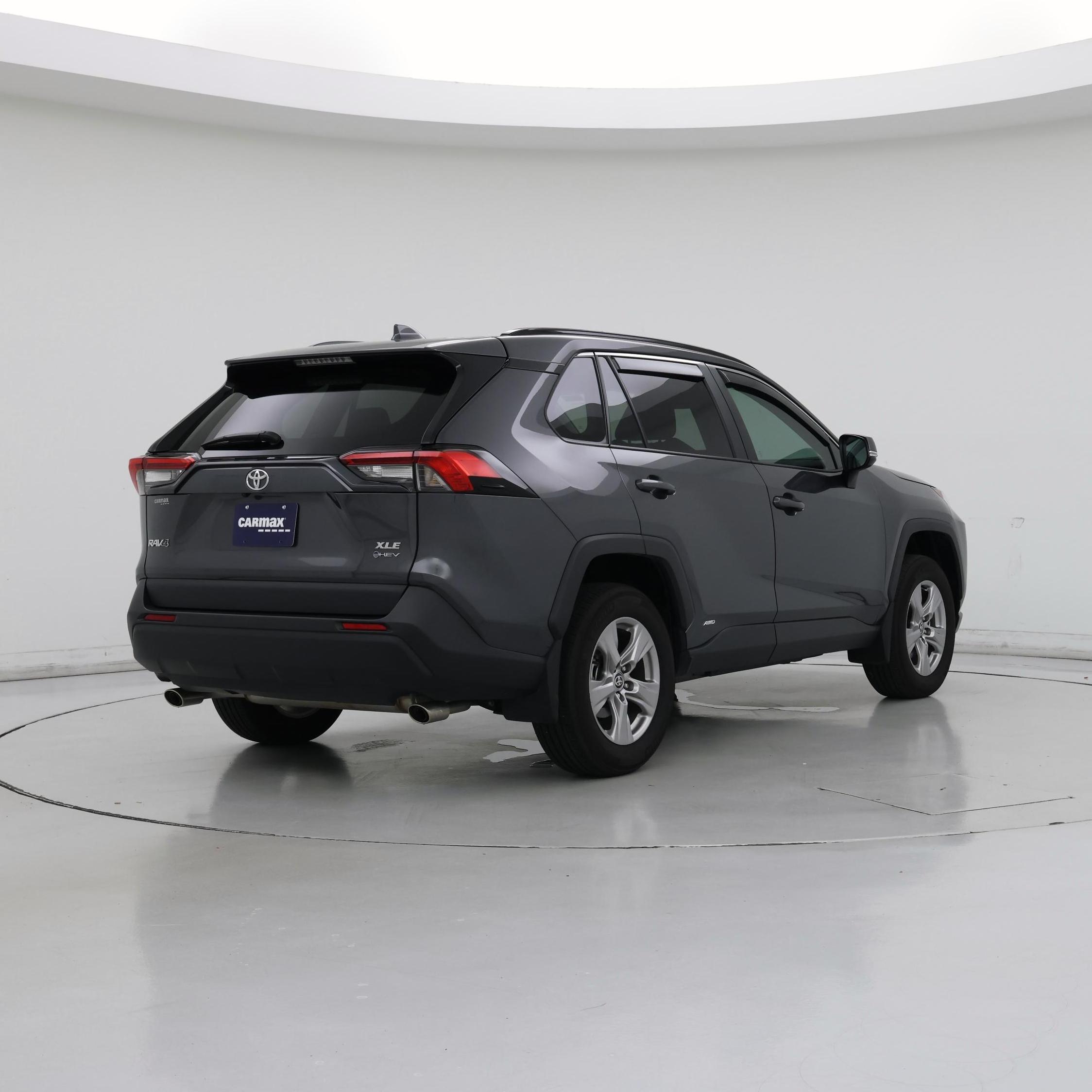 Thumbnail: 2025 Toyota RAV4 - 8