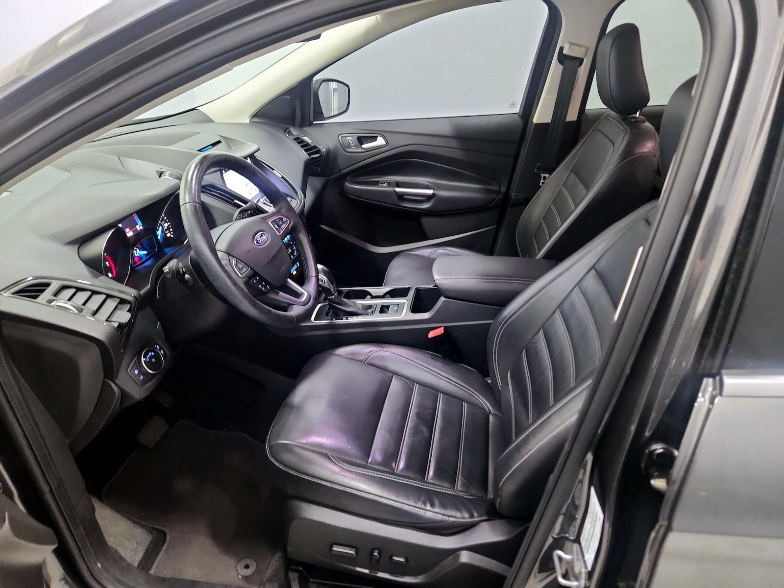 2018 Ford Escape Titanium - Photo 12