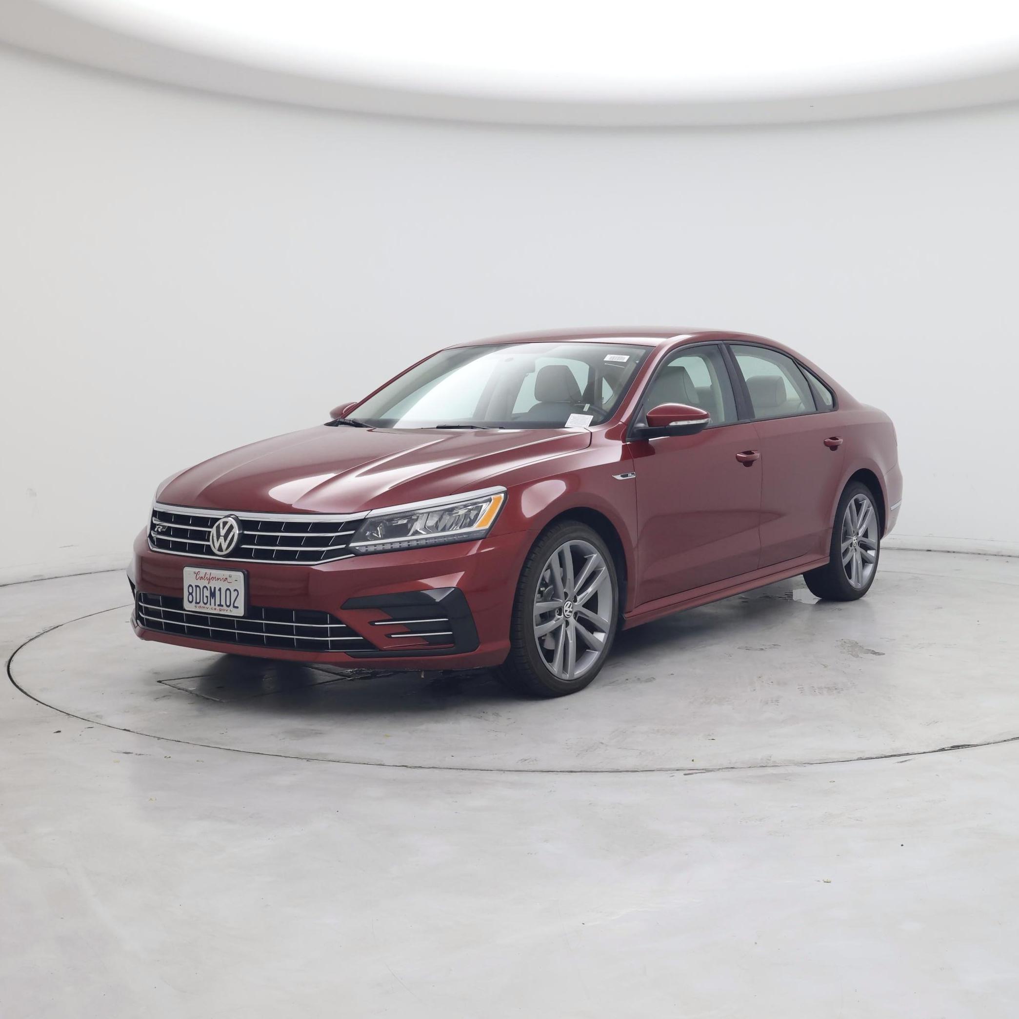 Thumbnail: 2018 Volkswagen Passat - 4