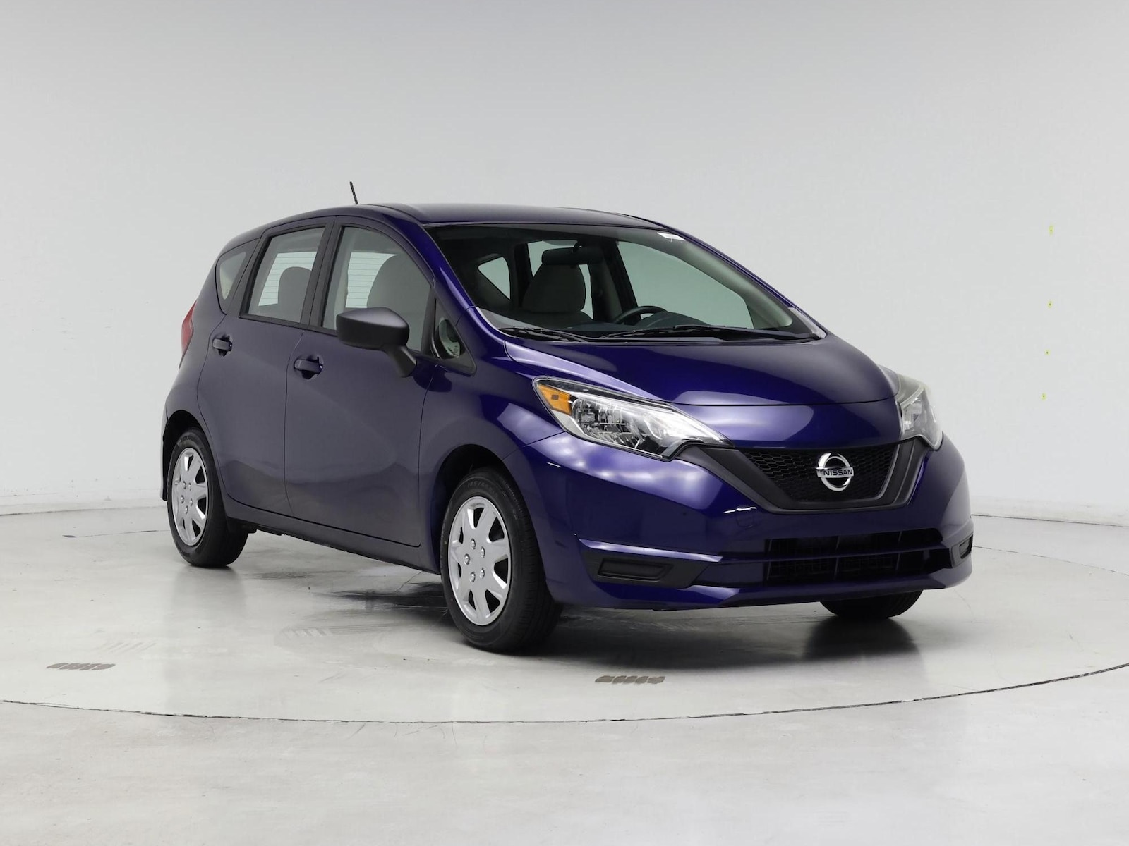 2017 Nissan Versa Note SV - Photo 2