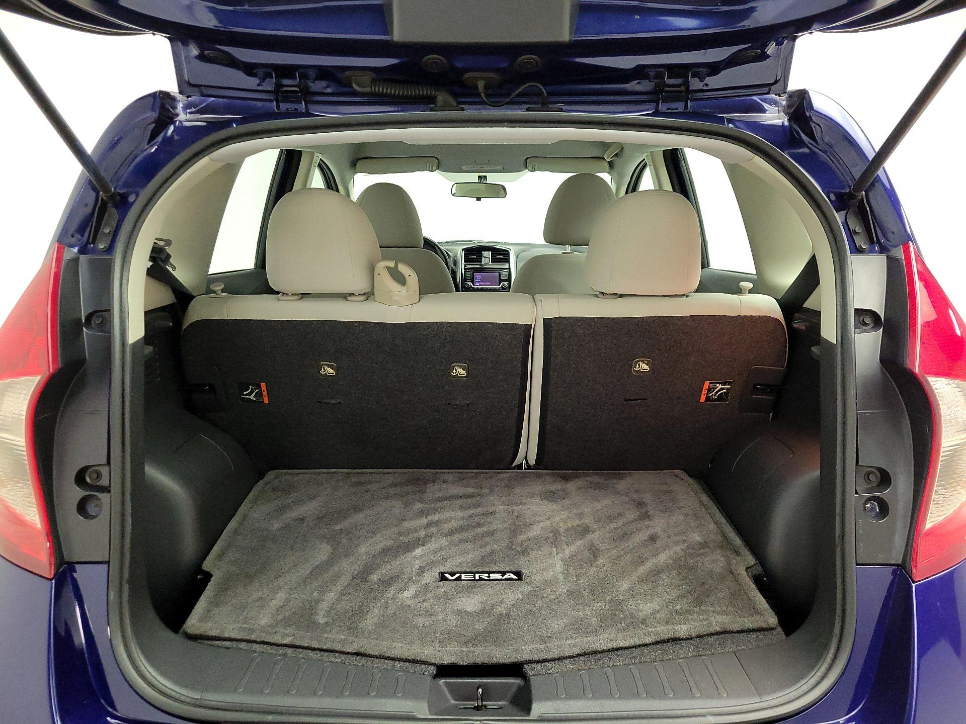 Thumbnail: 2017 Nissan Versa Note - 20