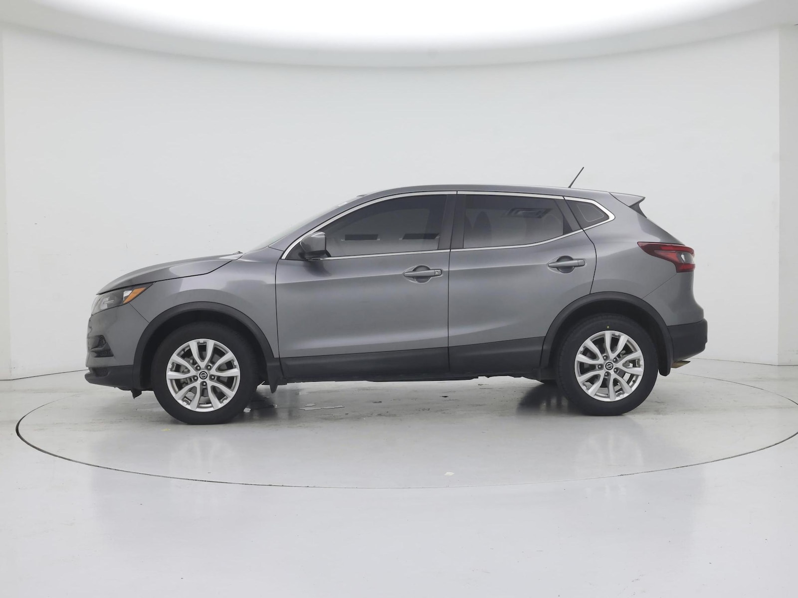 2022 Nissan Rogue Sport S - Photo 4
