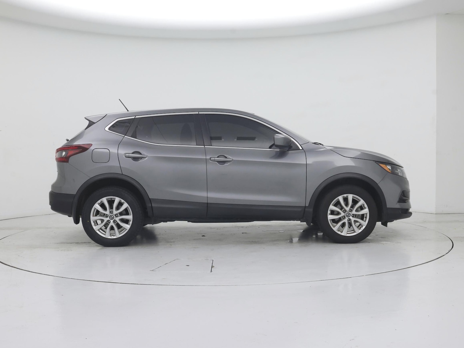 2022 Nissan Rogue Sport S - Photo 8