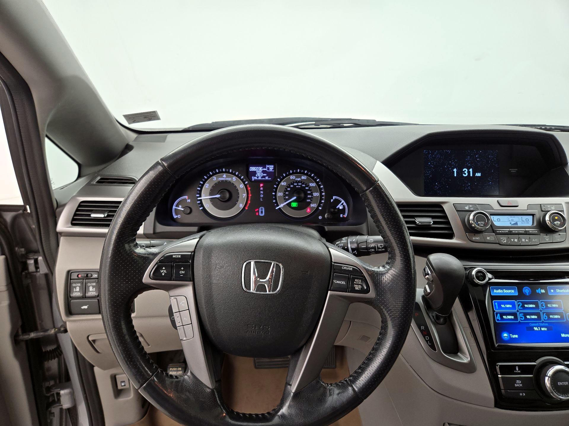 Thumbnail: 2016 Honda Odyssey - 10