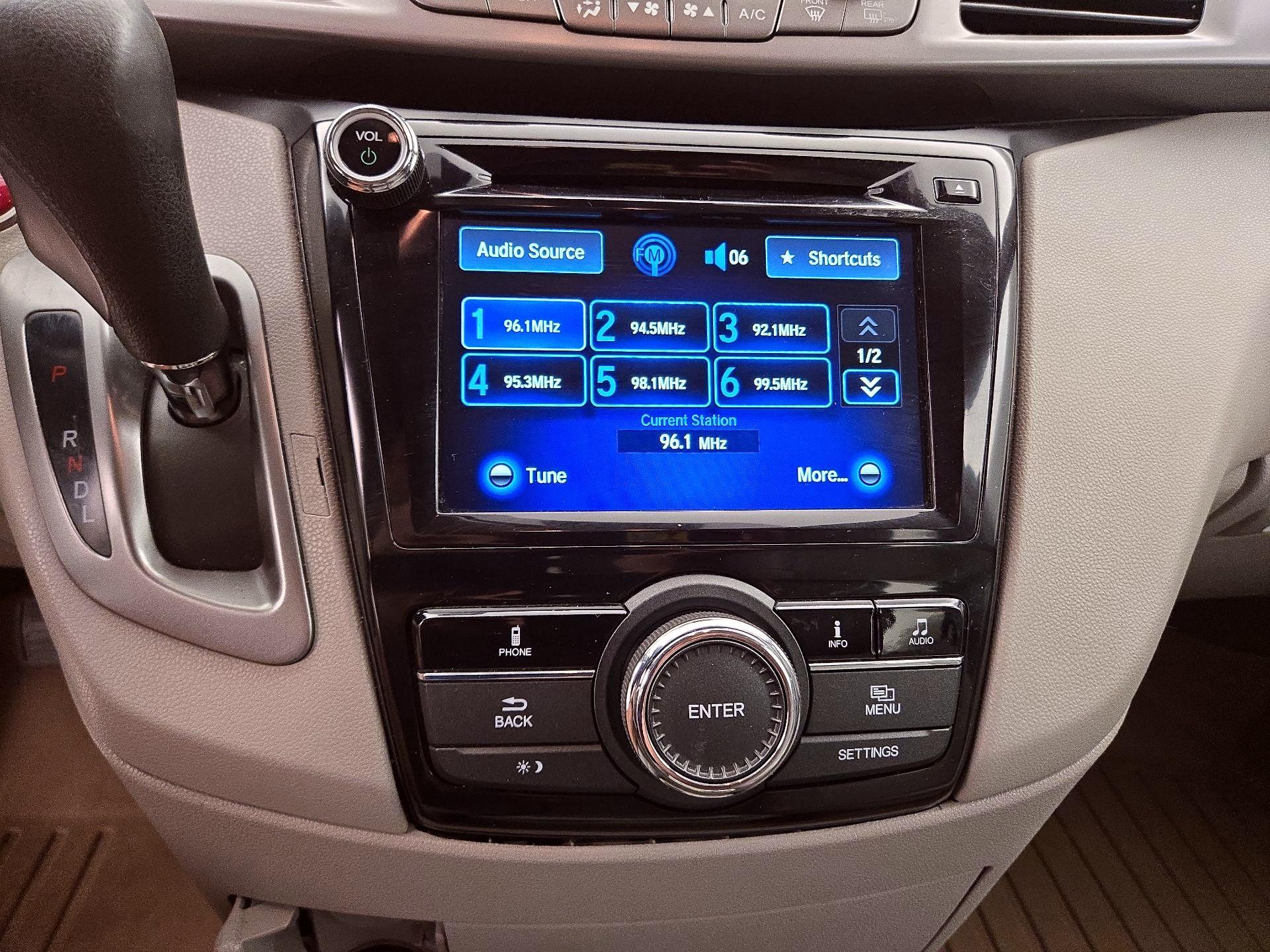 Thumbnail: 2016 Honda Odyssey - 15