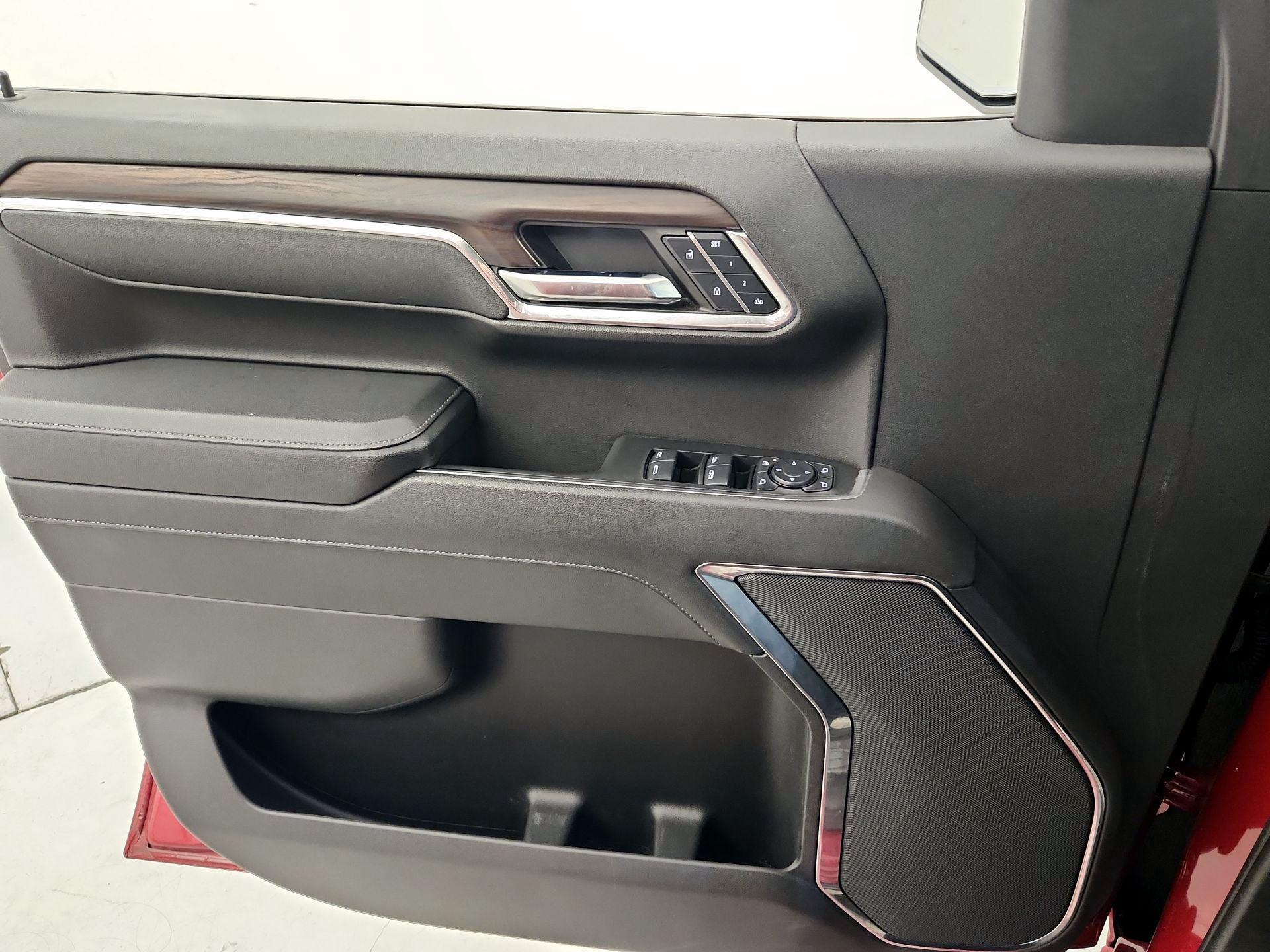 Thumbnail: 2024 GMC Sierra 1500 - 12