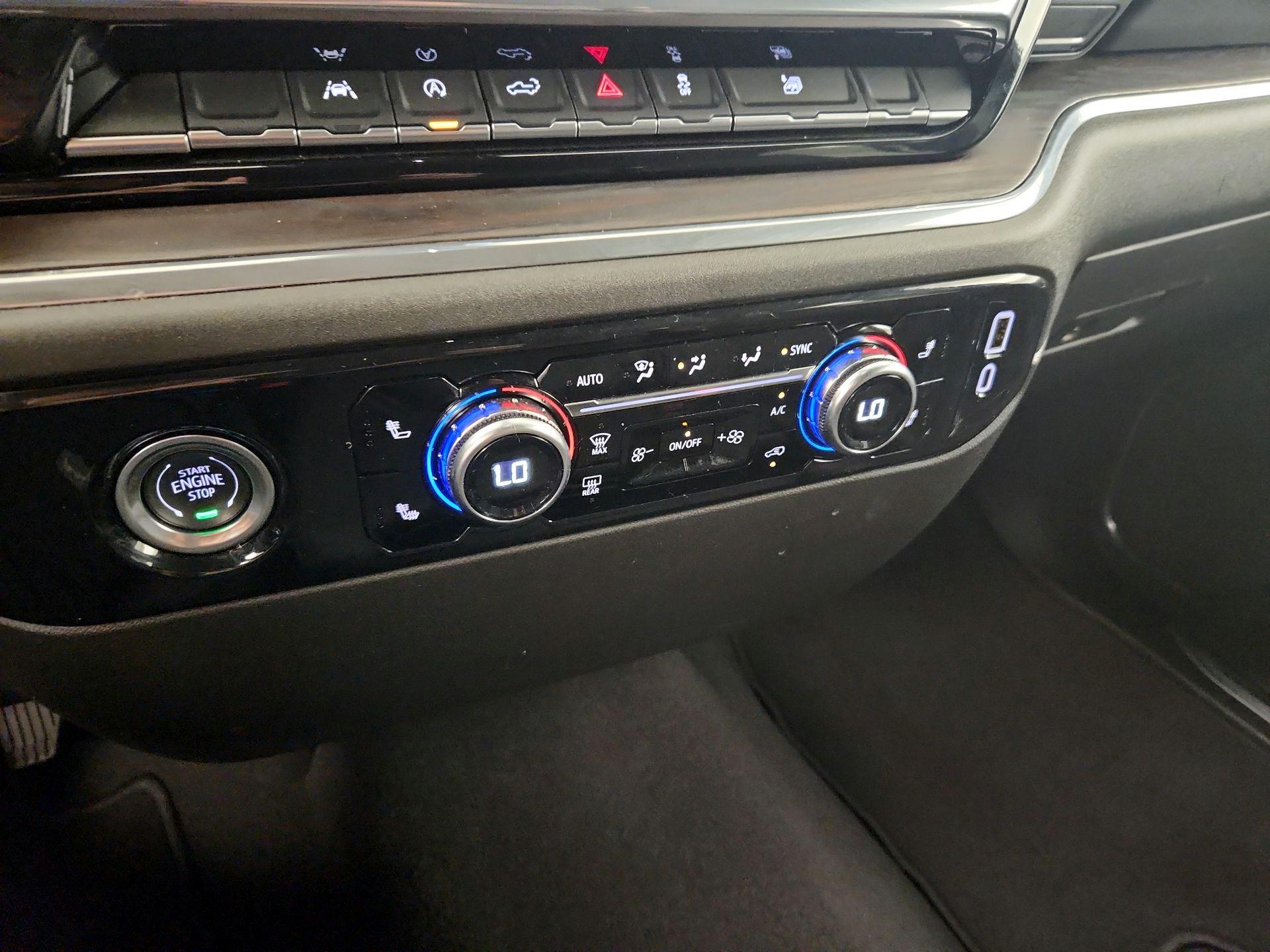 Thumbnail: 2024 GMC Sierra 1500 - 16