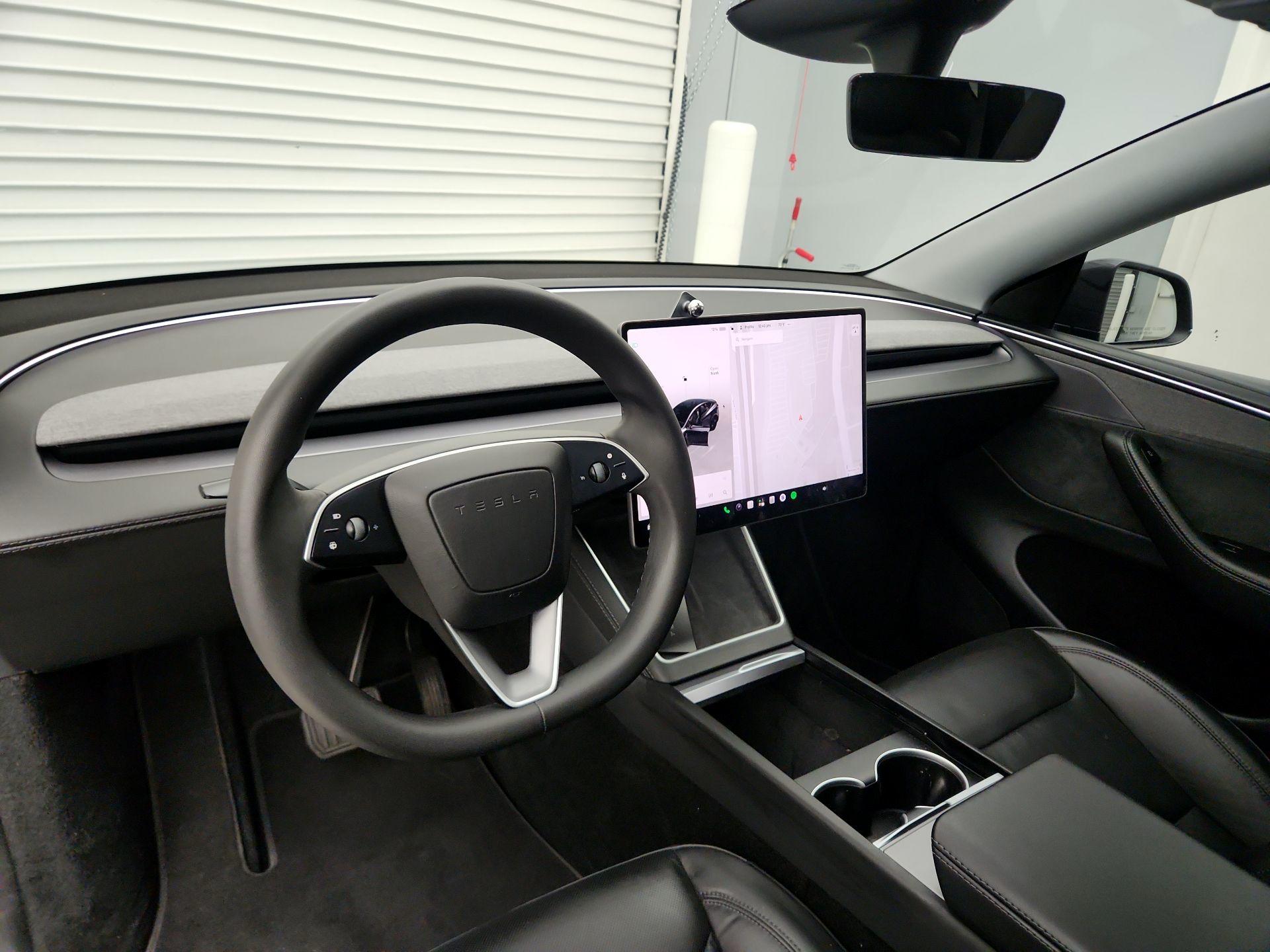 Thumbnail: 2026 Tesla Model Y - 9