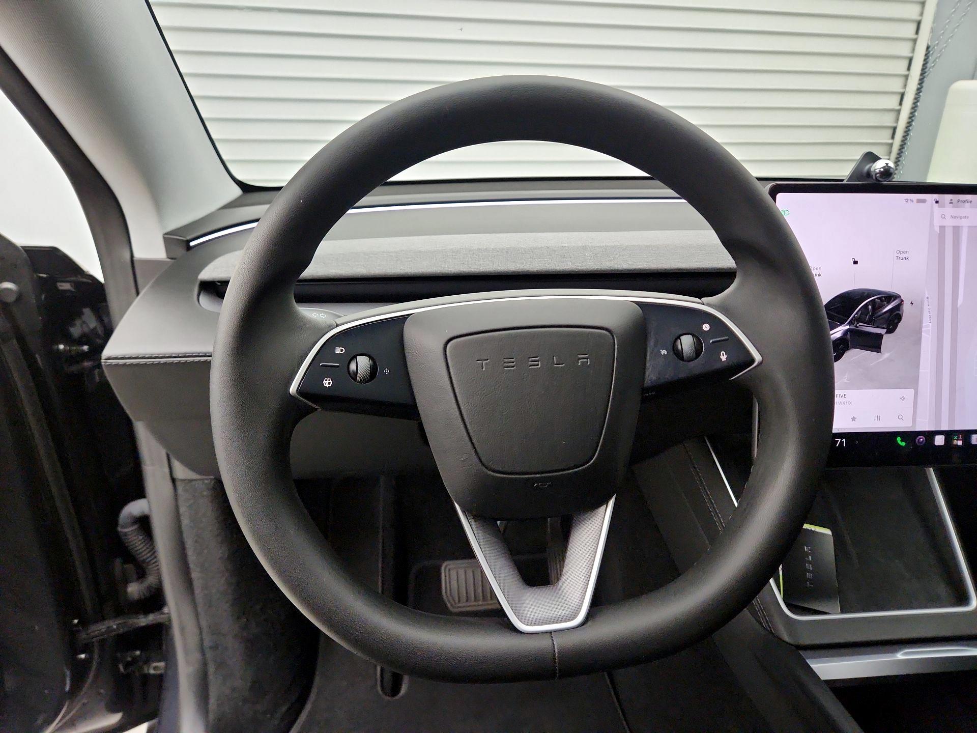 Thumbnail: 2026 Tesla Model Y - 10